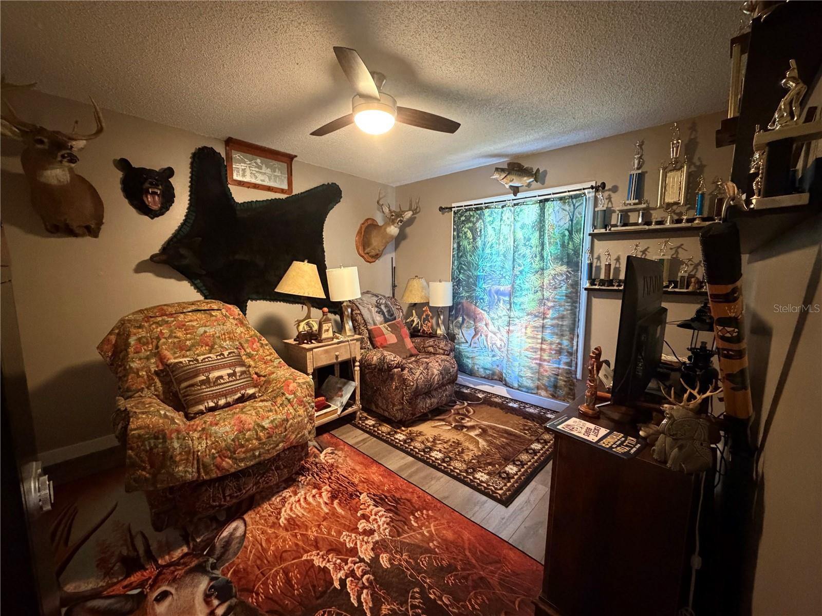 Image 23 of 41 For 6005 Promenade Court