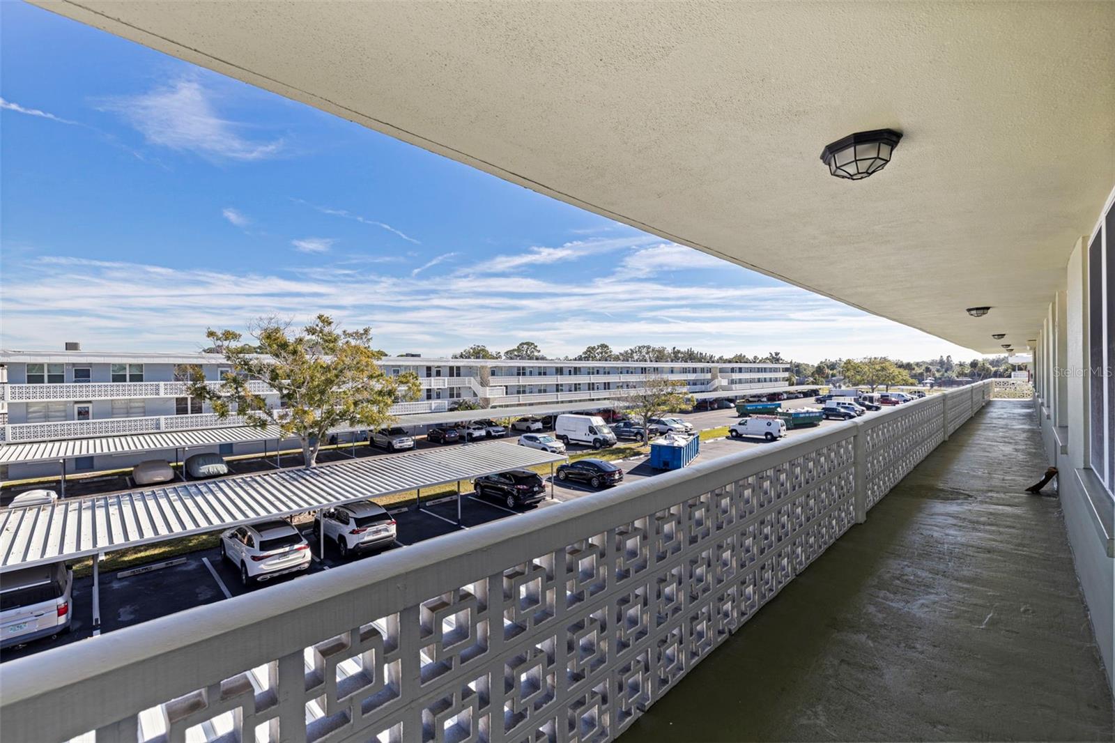 Image 4 of 30 For 4890 Bay Street Ne 330