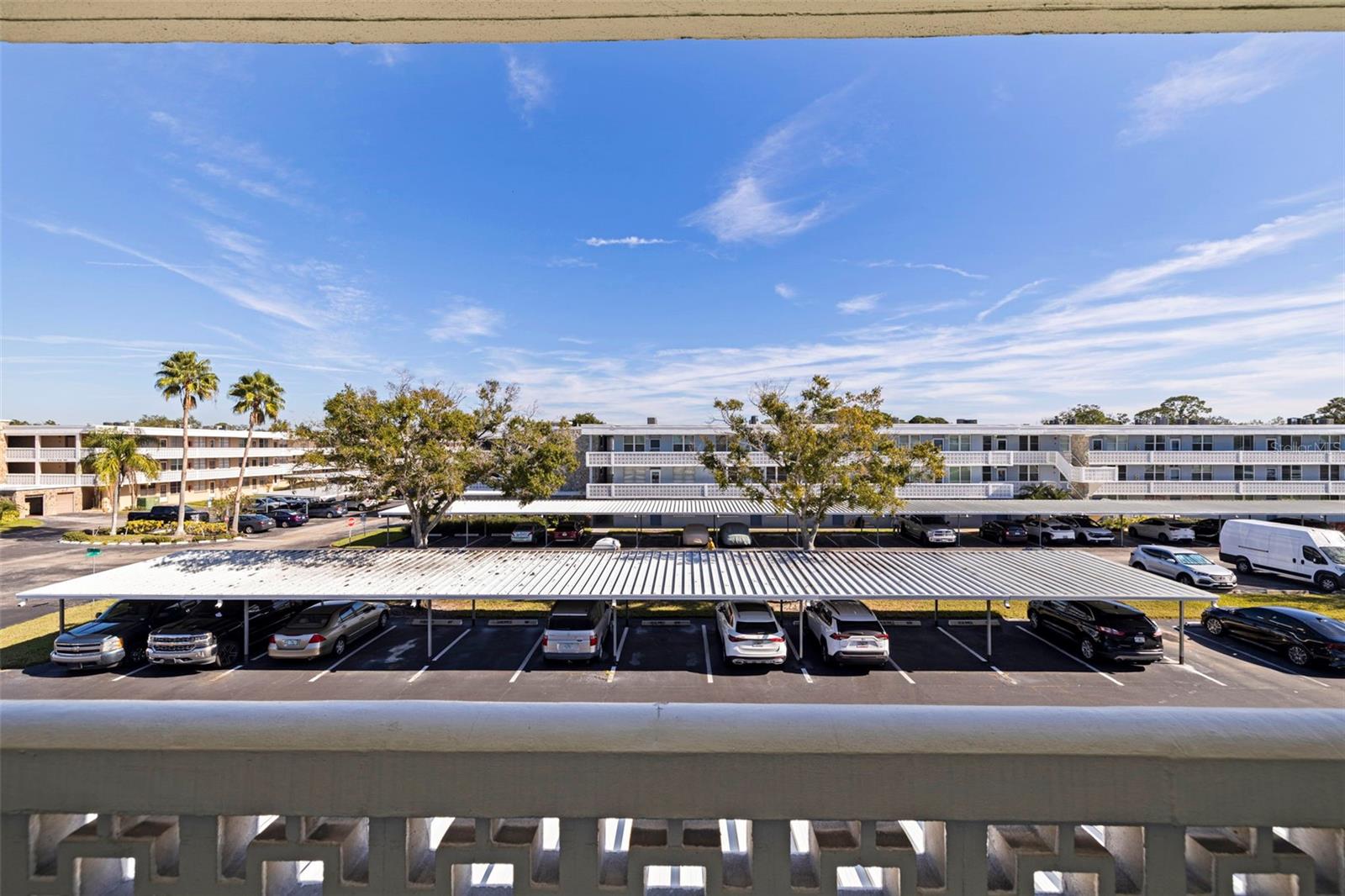 Image 5 of 30 For 4890 Bay Street Ne 330