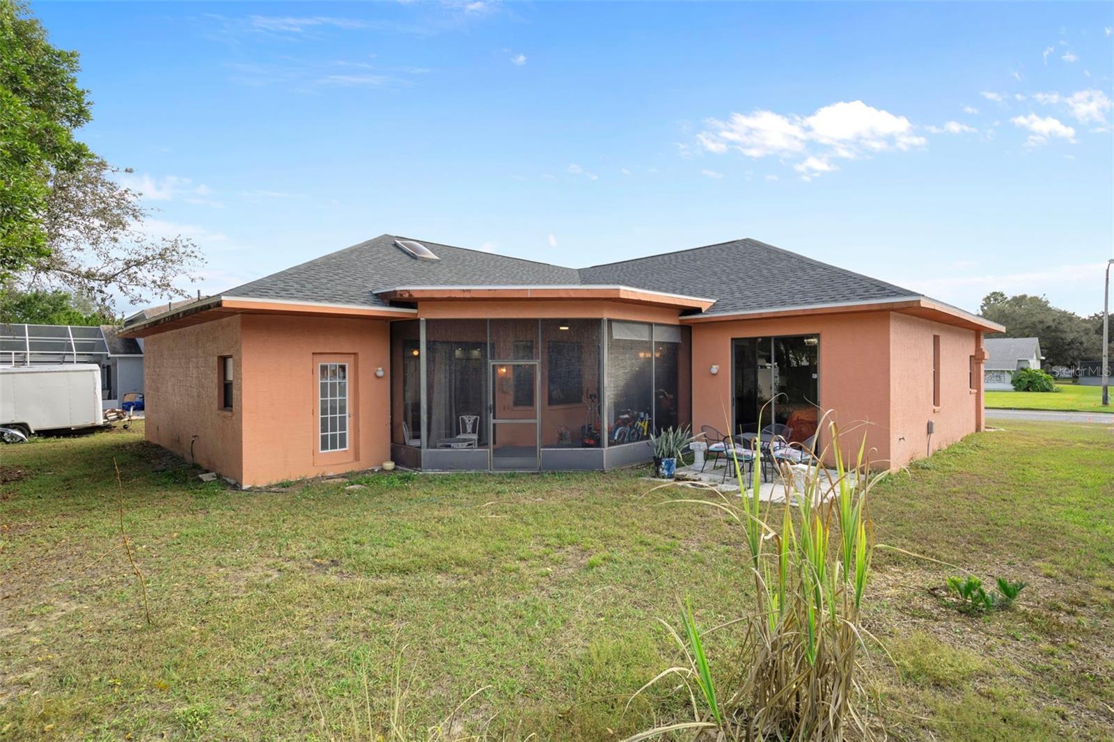 Image 36 of 38 For 4401 Plumosa Street