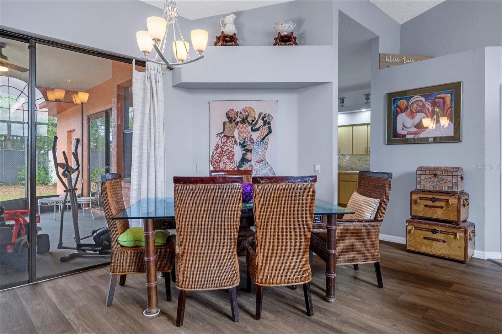 Image 9 of 38 For 4401 Plumosa Street