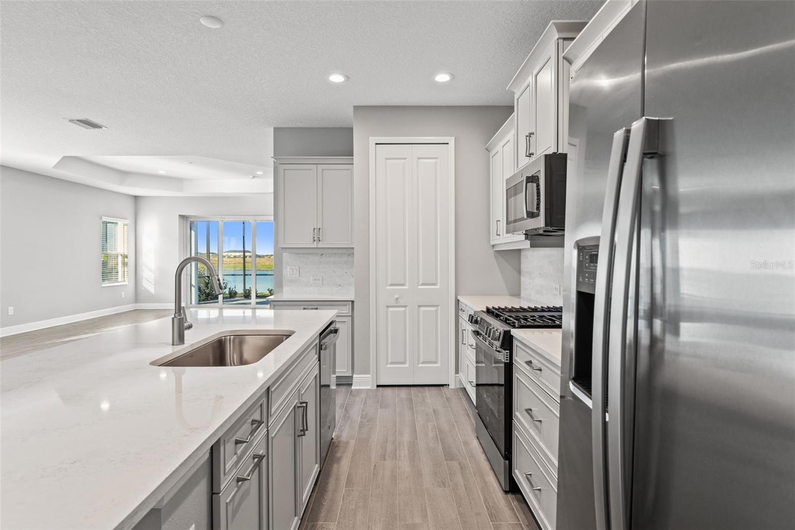 Image 9 of 42 For 2126 Sylvester Palm Lane