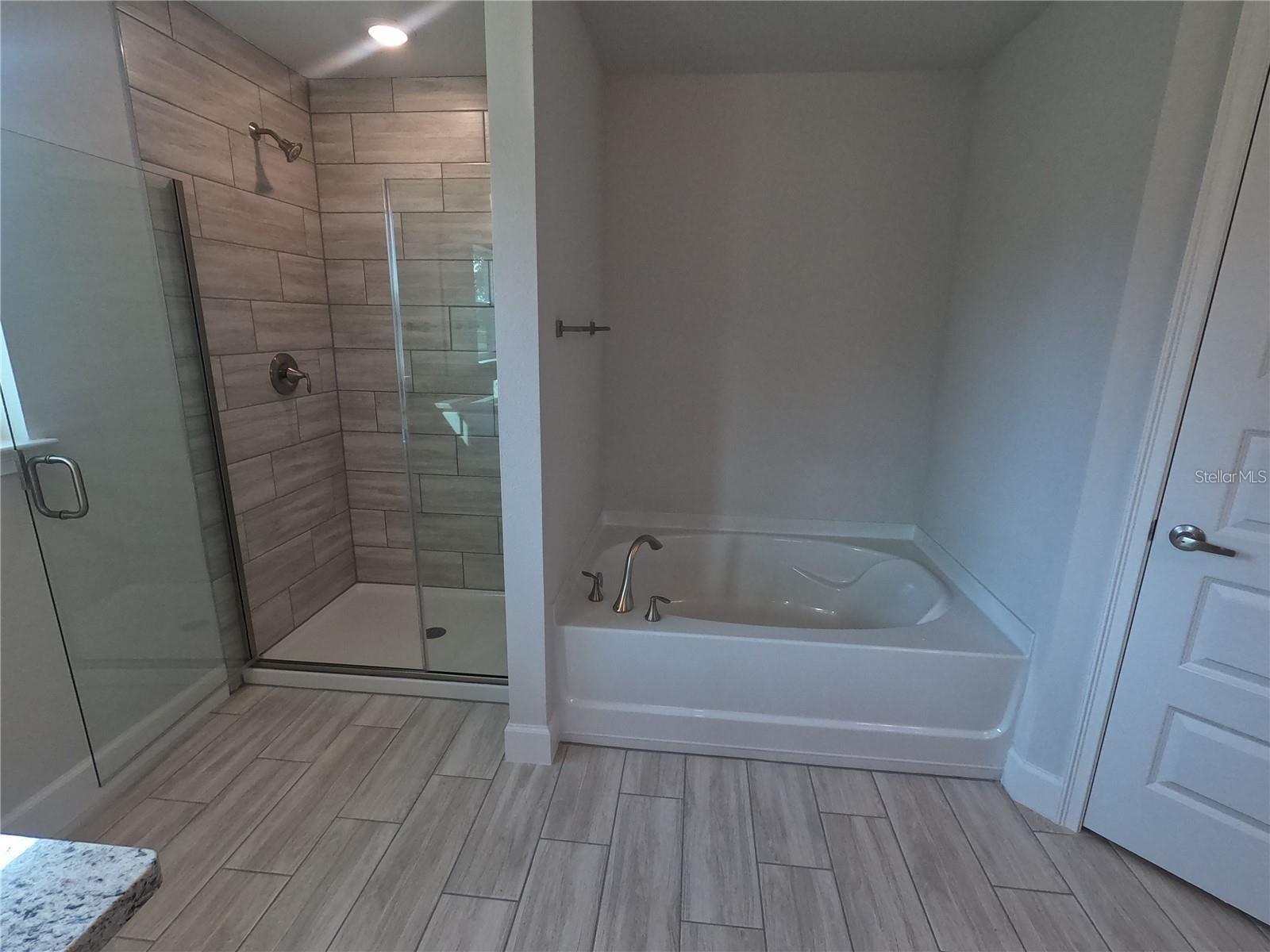 Listing photo id 9 for 37298 Hidden View