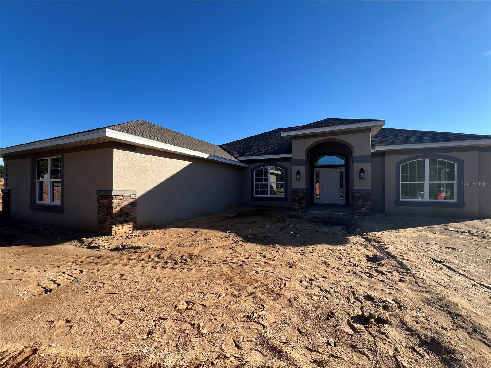 Listing photo id 1 for 37298 Hidden View