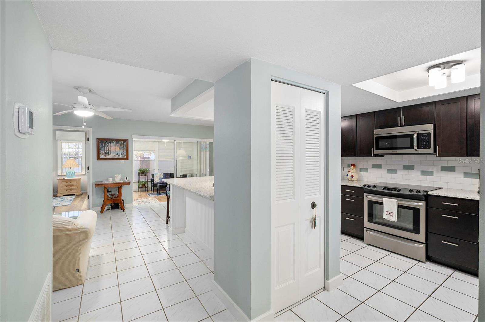 Image 9 of 32 For 1137 Bowsprit Lane 1137