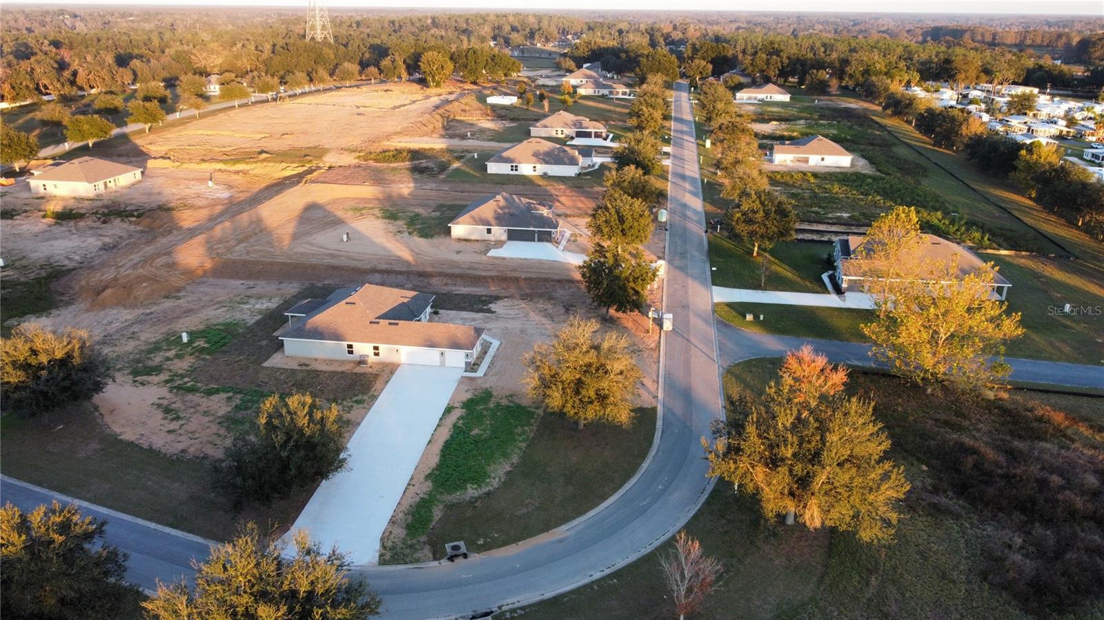 Listing photo id 3 for 36823 Hidden View Circle