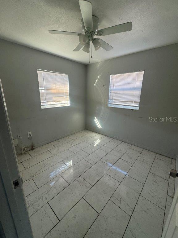 Image 9 of 20 For 1405 Holland Avenue A