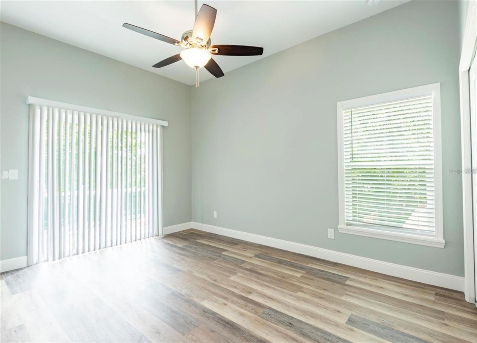 Image 16 of 22 For 1918 Betty Lane