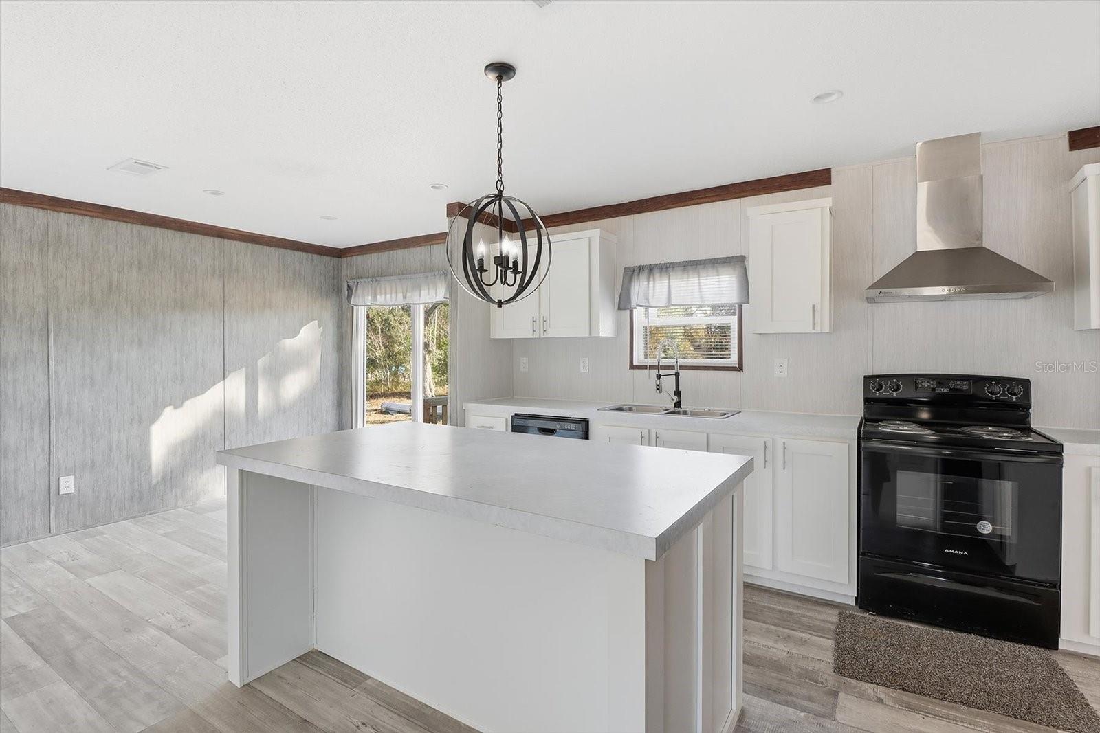 Image 6 of 30 For 6919 Sorrell Avenue