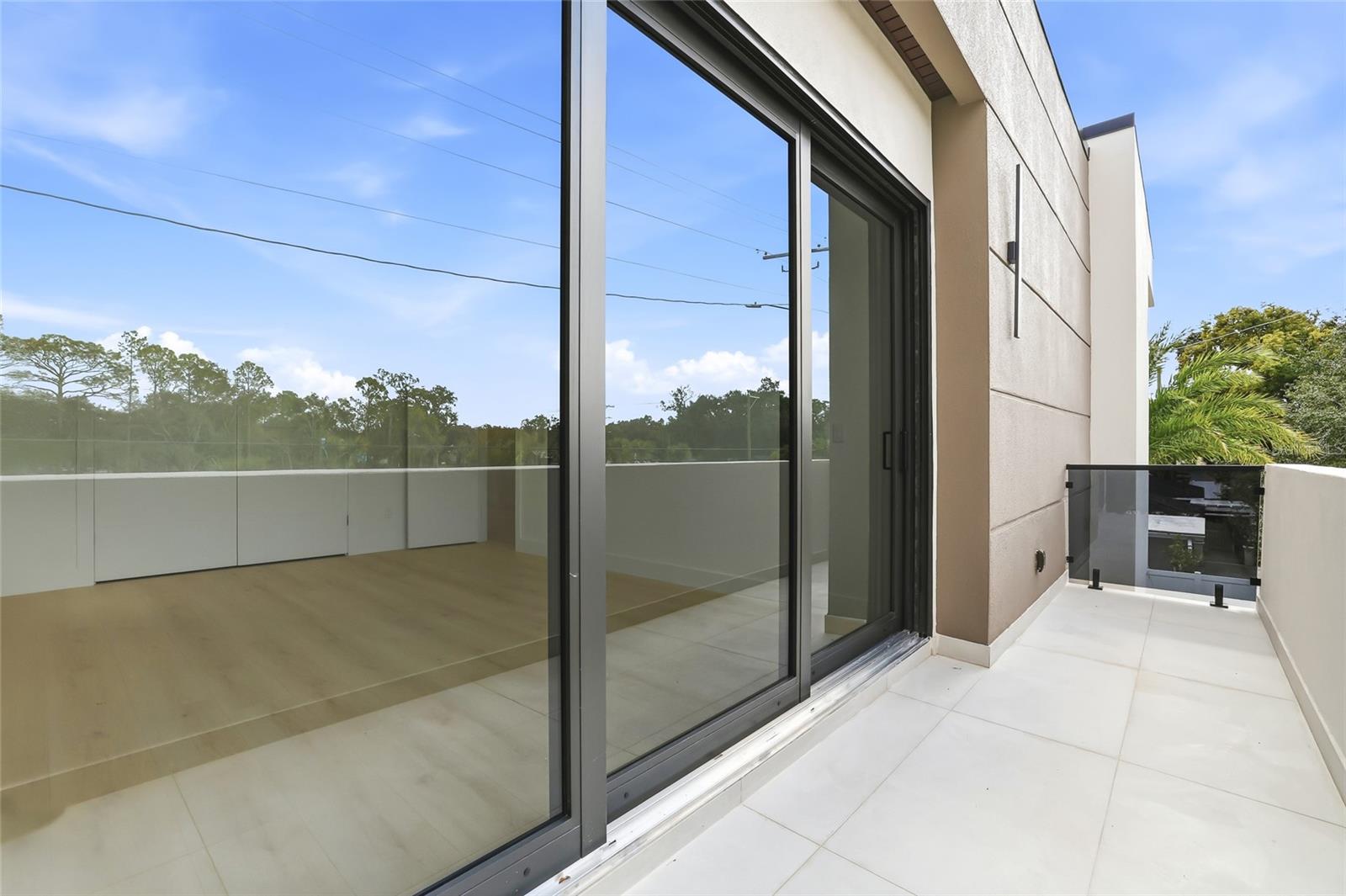 Image 48 of 91 For 6907 Boulevard