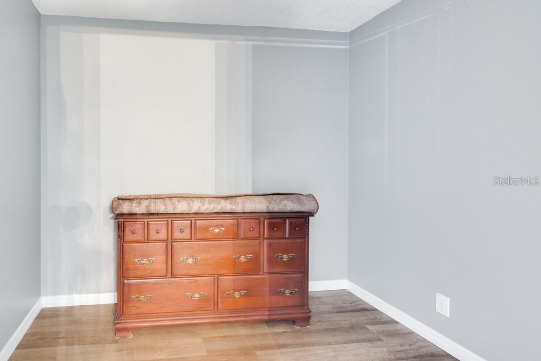 Image 9 of 30 For 2615 Cove Cay Drive 205