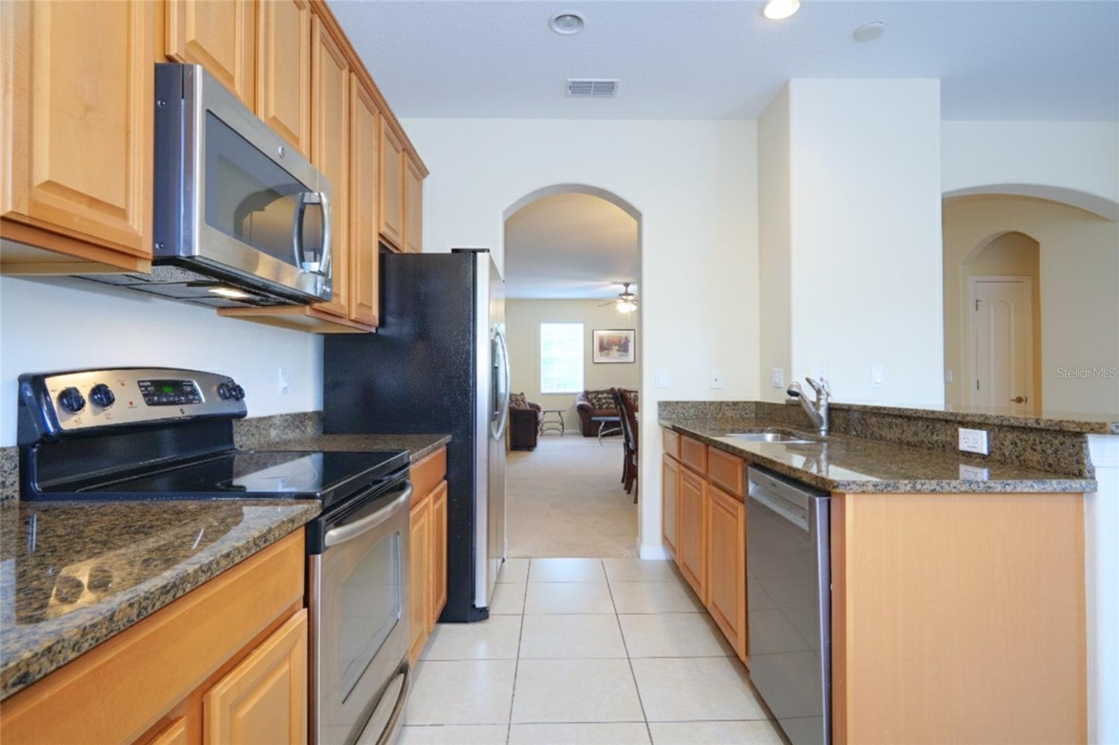 Image 11 of 30 For 10144 Arbor Run Drive 31