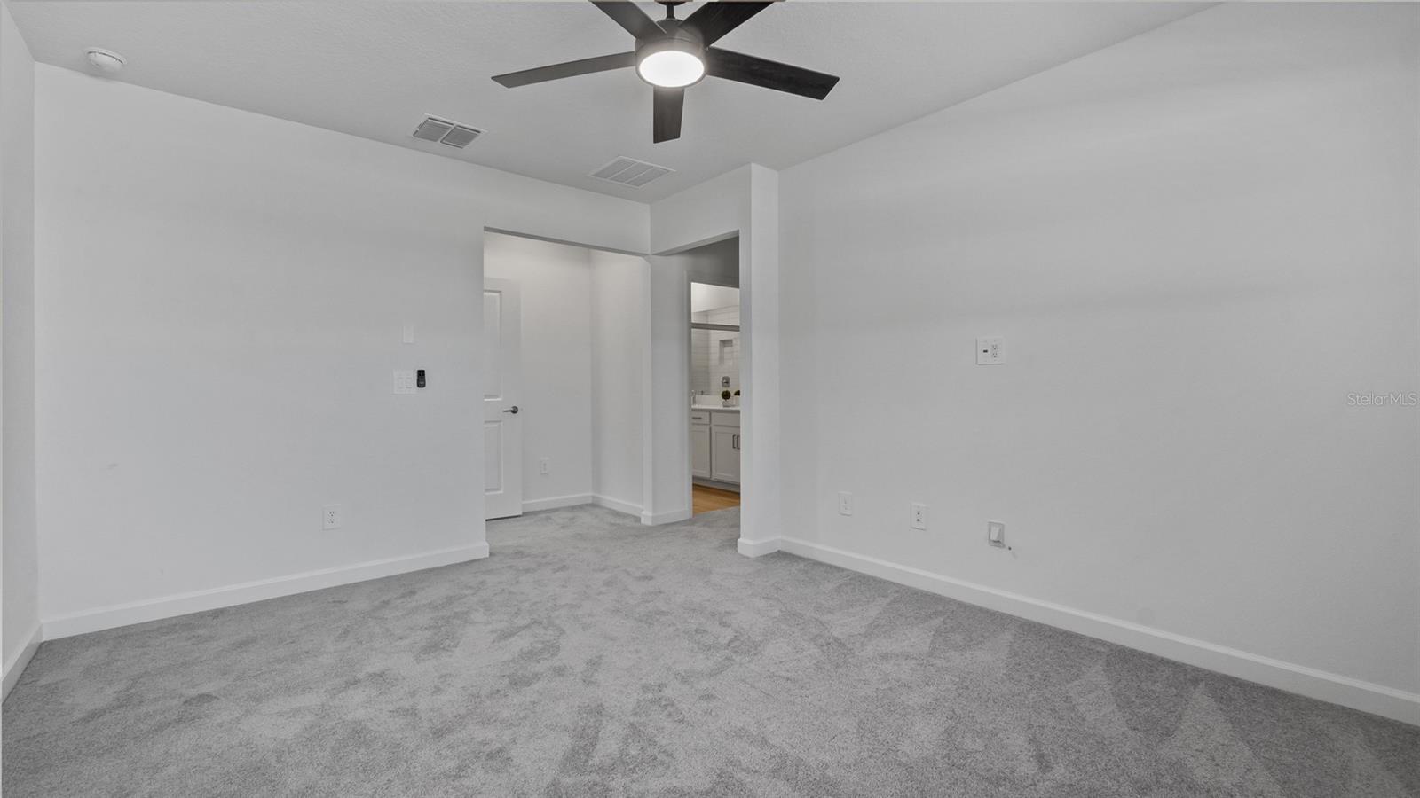 Listing photo id 16 for 10965 Teal Lagoon Isle