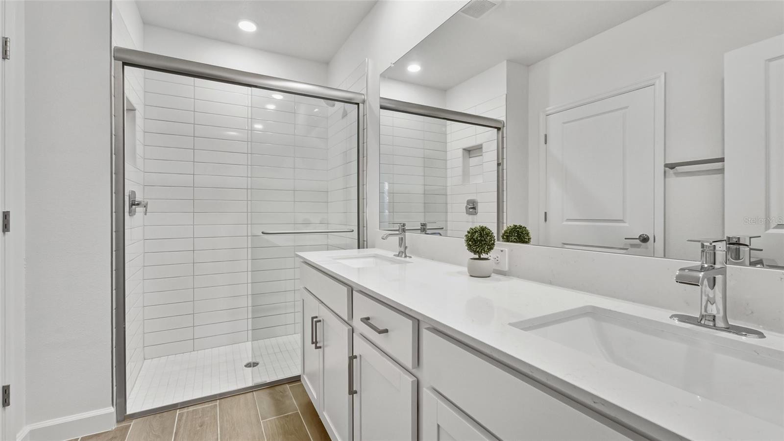 Listing photo id 22 for 10965 Teal Lagoon Isle