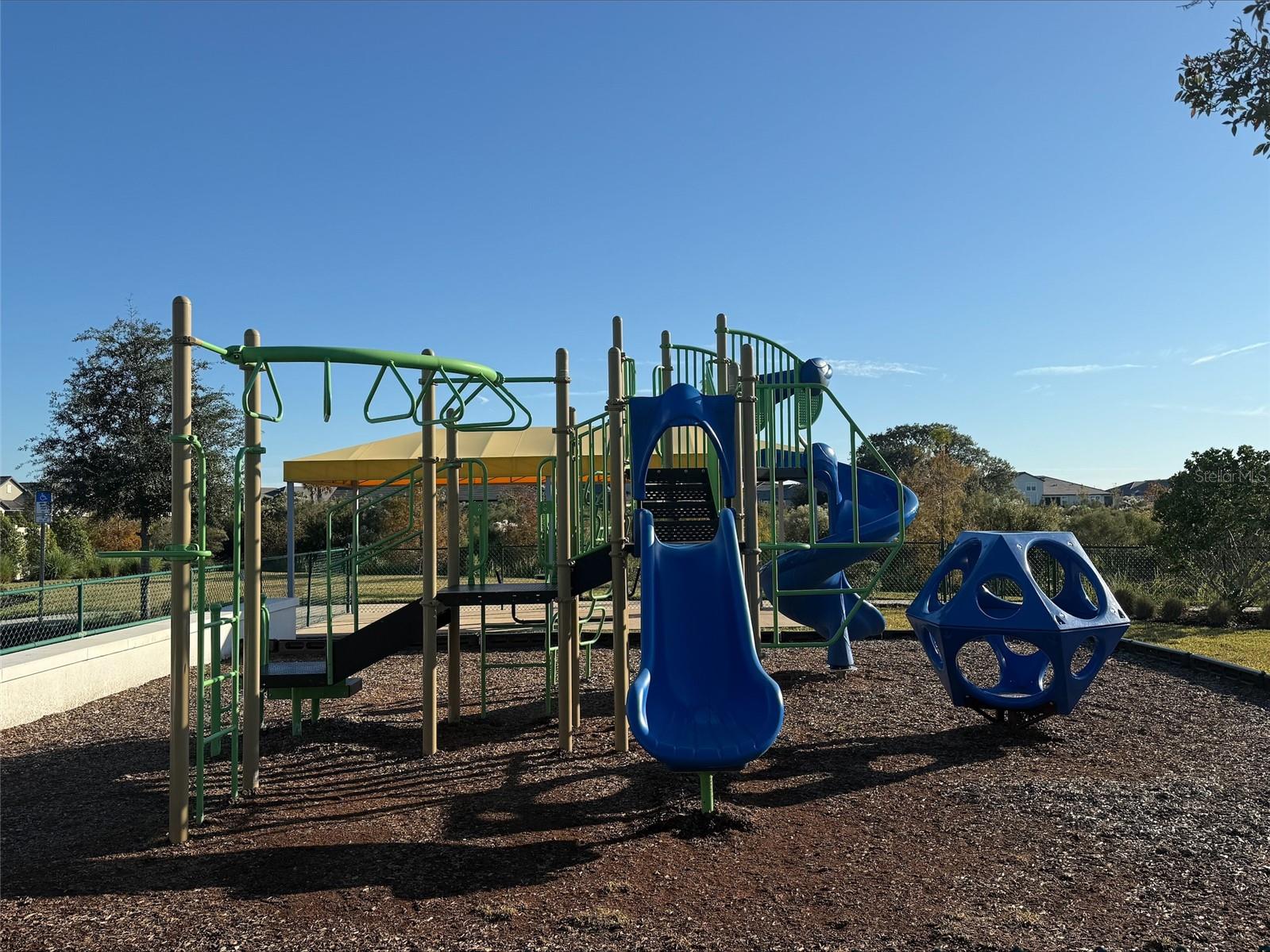 Listing photo id 37 for 10965 Teal Lagoon Isle