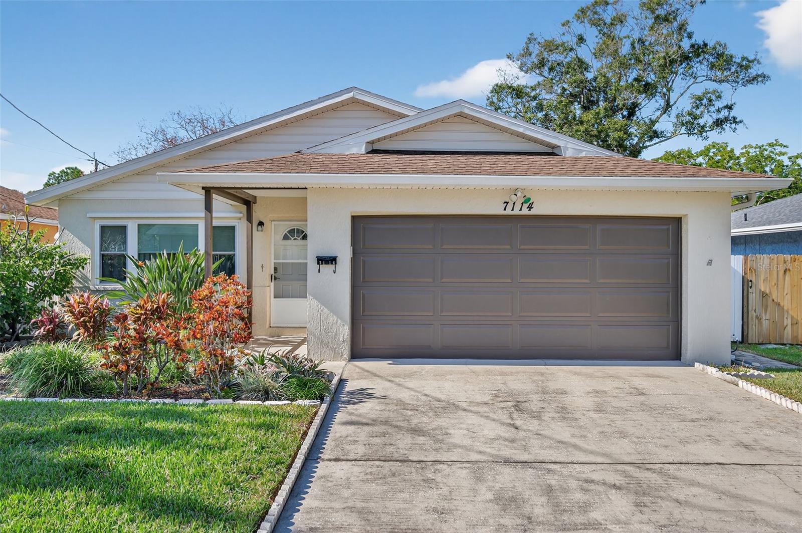 Image 2 of 21 For 7114 64th Way N