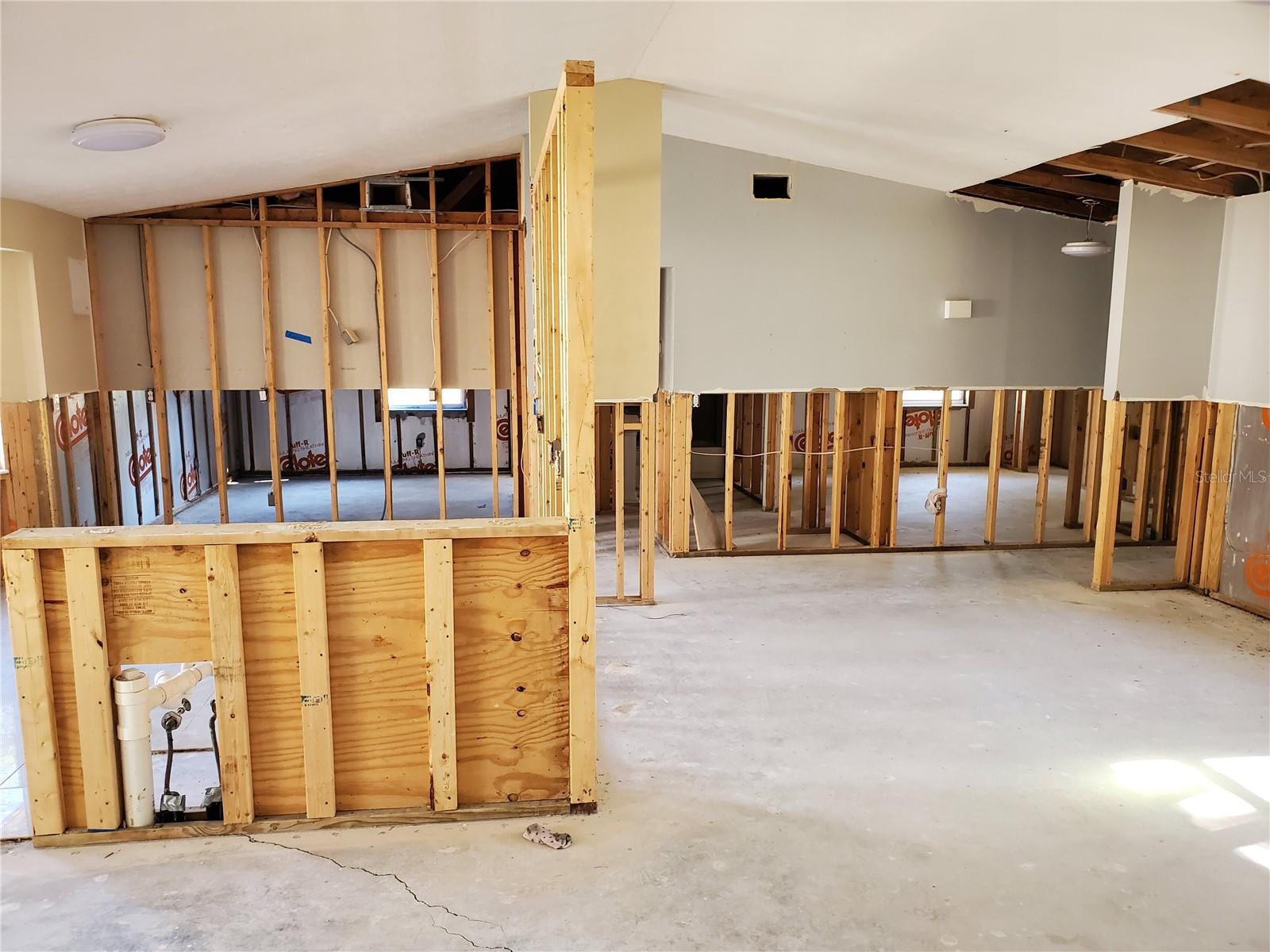 Image 6 of 13 For 34691 Orchid Parkway