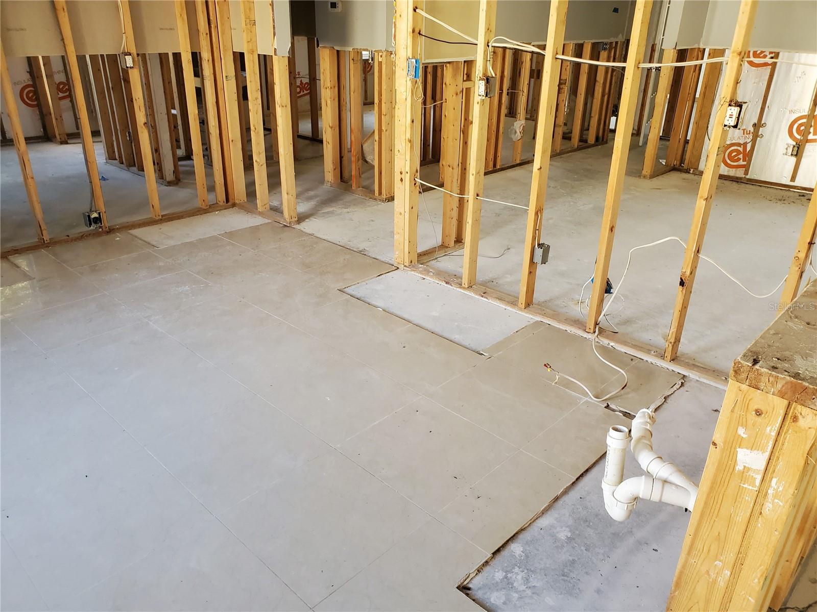 Image 7 of 13 For 34691 Orchid Parkway