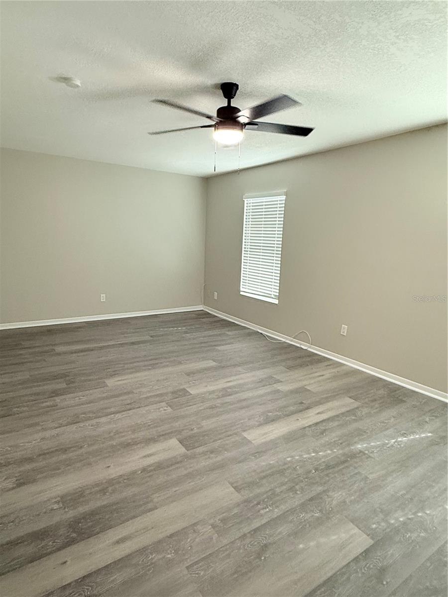 Image 13 of 17 For 5207 Blane Drive