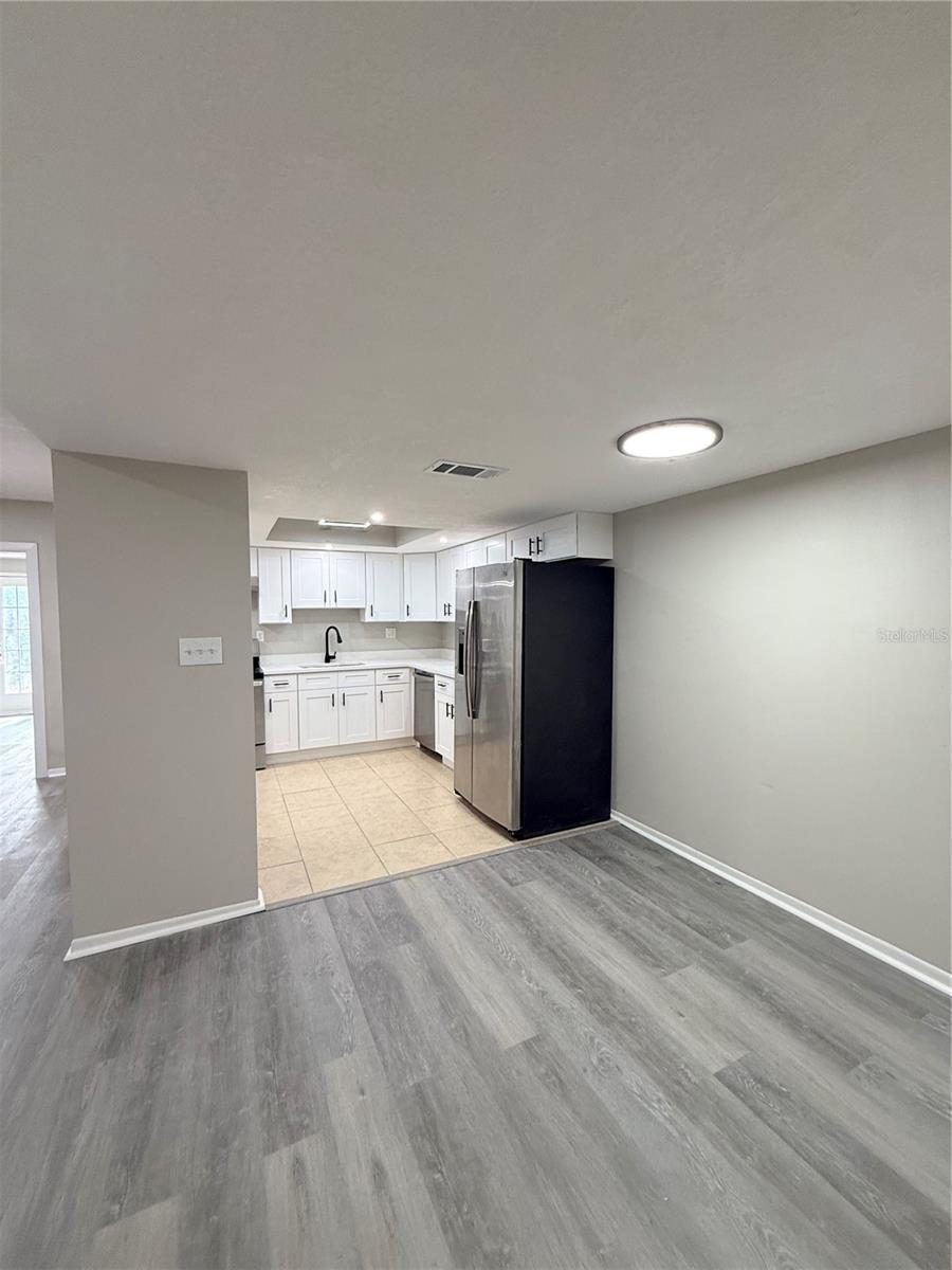 Image 3 of 17 For 5207 Blane Drive