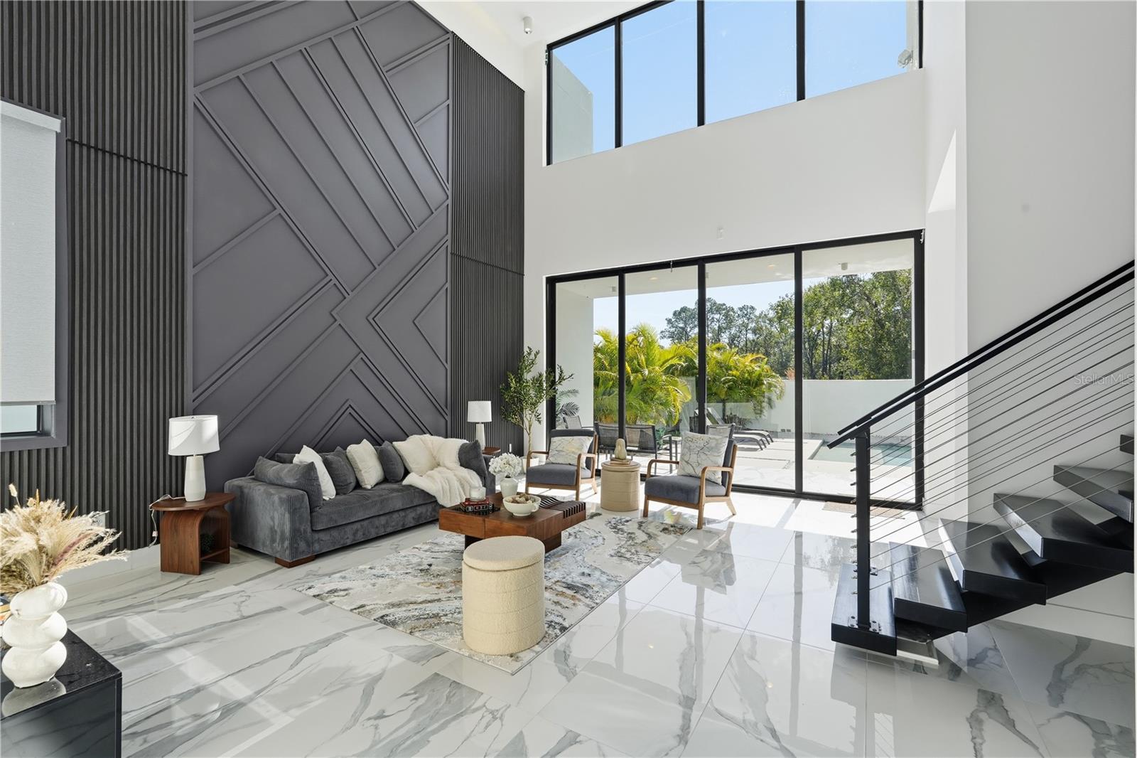 Image 12 of 54 For 7608 Antilla Street