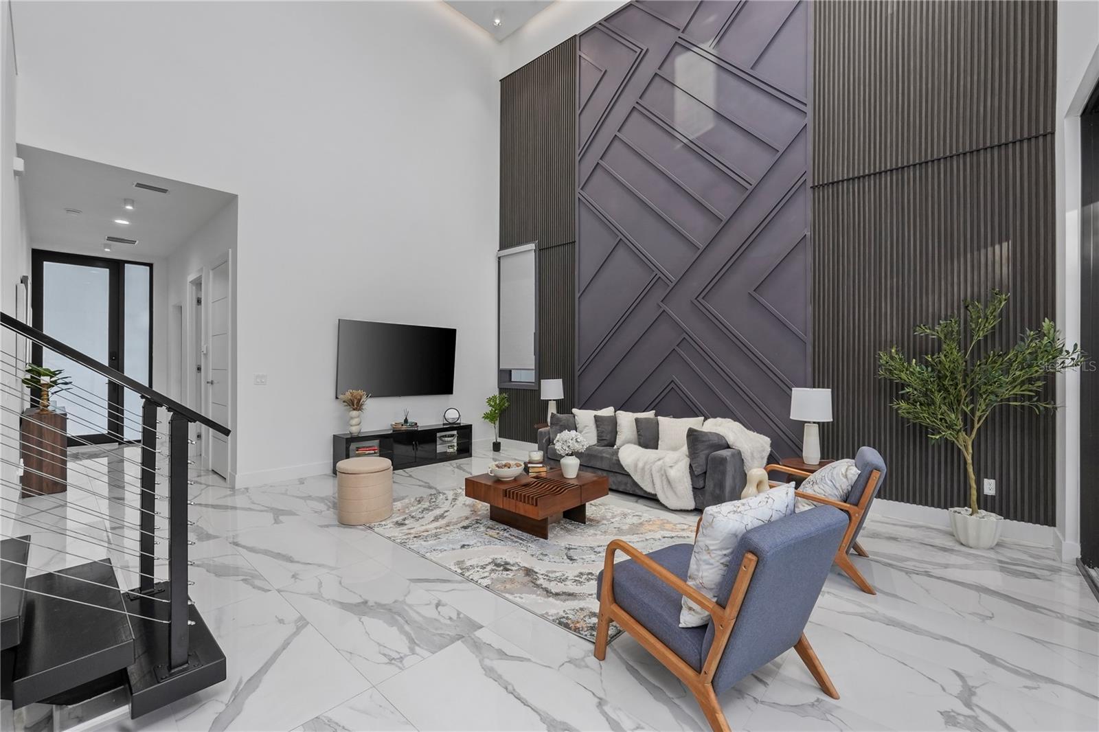 Image 15 of 54 For 7608 Antilla Street