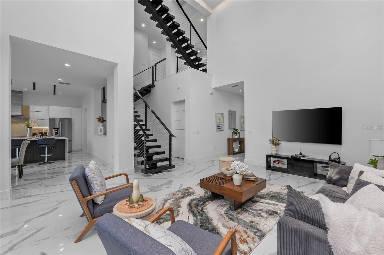 Image 16 of 54 For 7608 Antilla Street