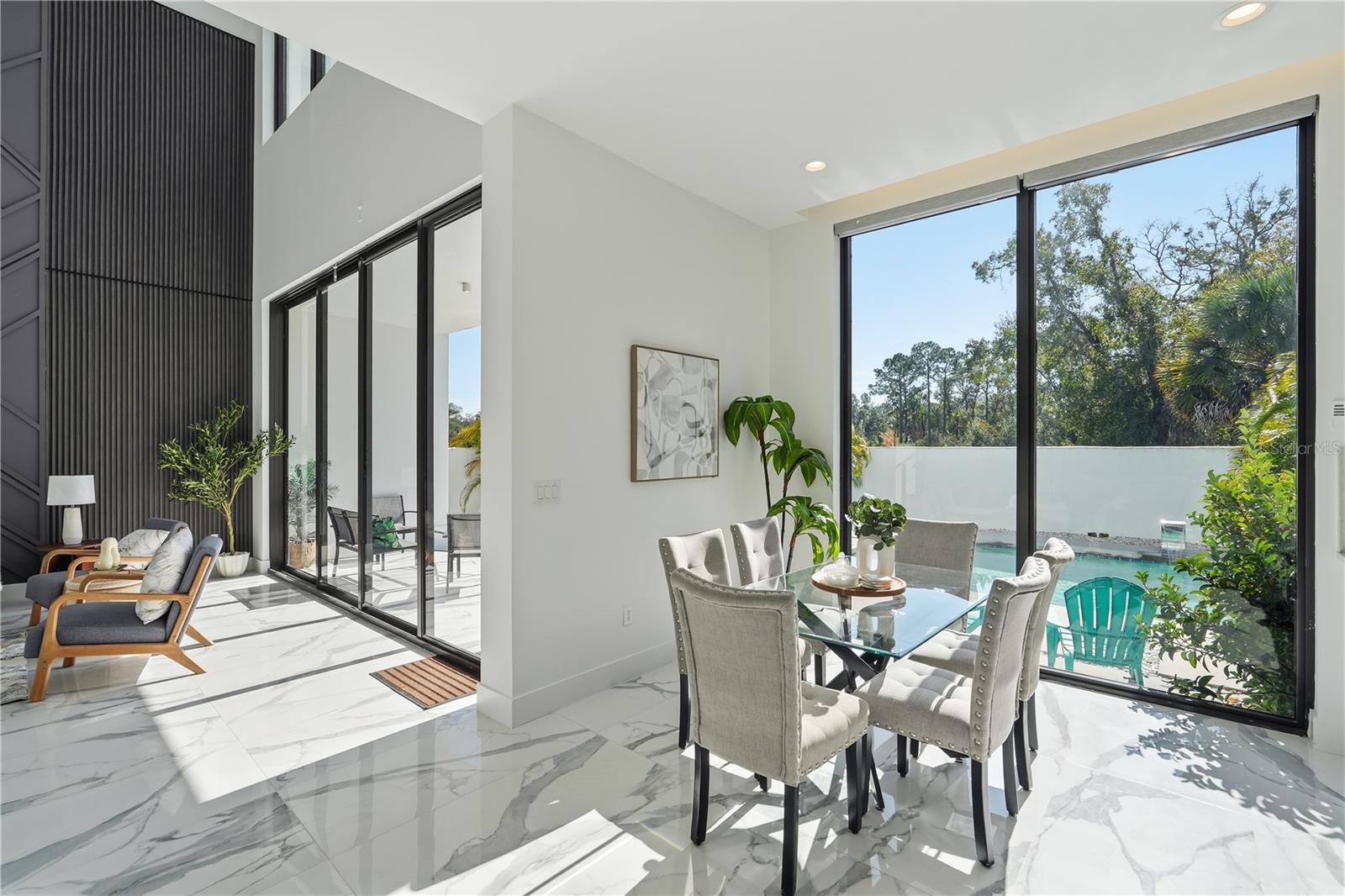 Image 23 of 54 For 7608 Antilla Street