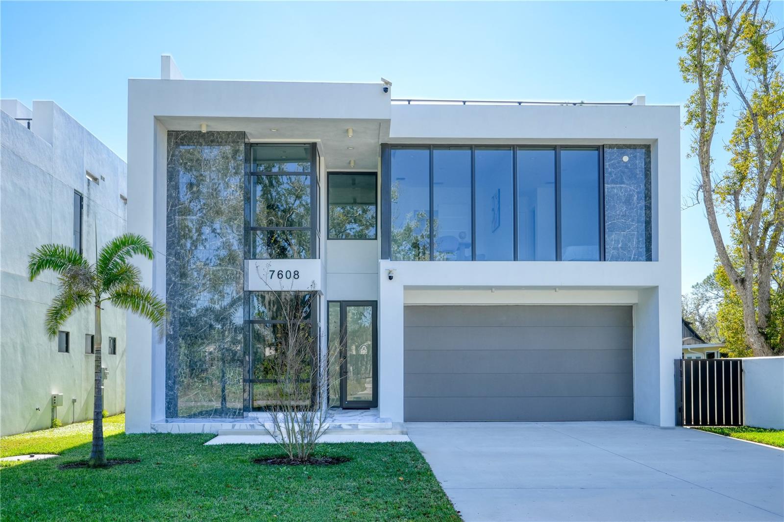 Image 3 of 54 For 7608 Antilla Street