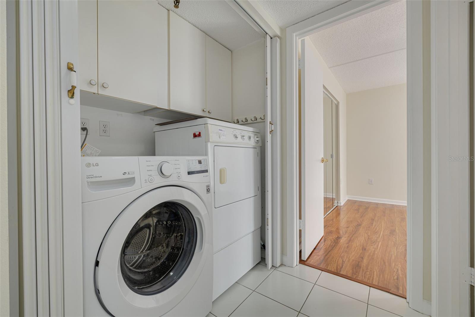 Image 28 of 41 For 7430 Sunshine Skyway Lane S 704