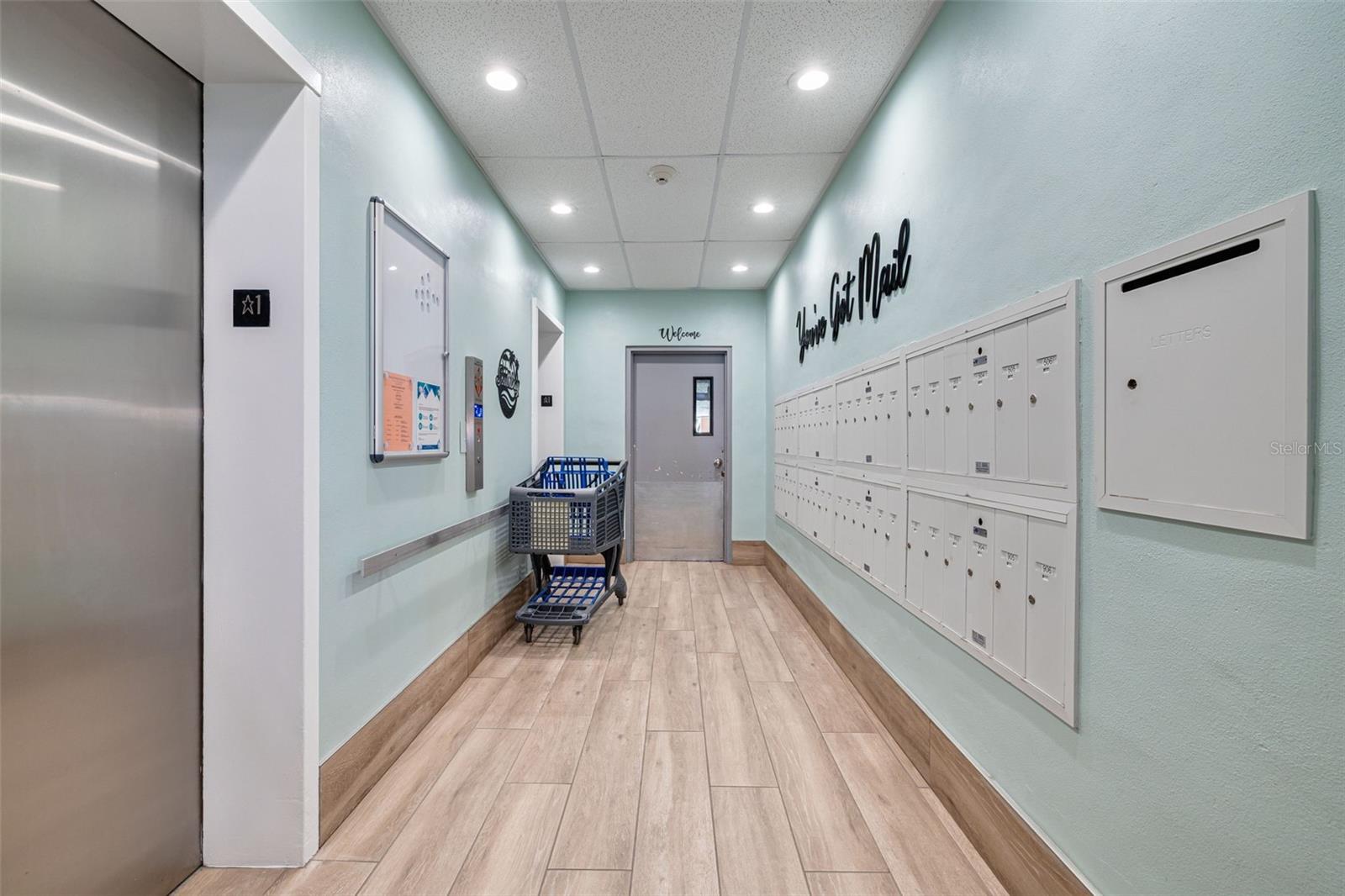 Image 31 of 41 For 7430 Sunshine Skyway Lane S 704