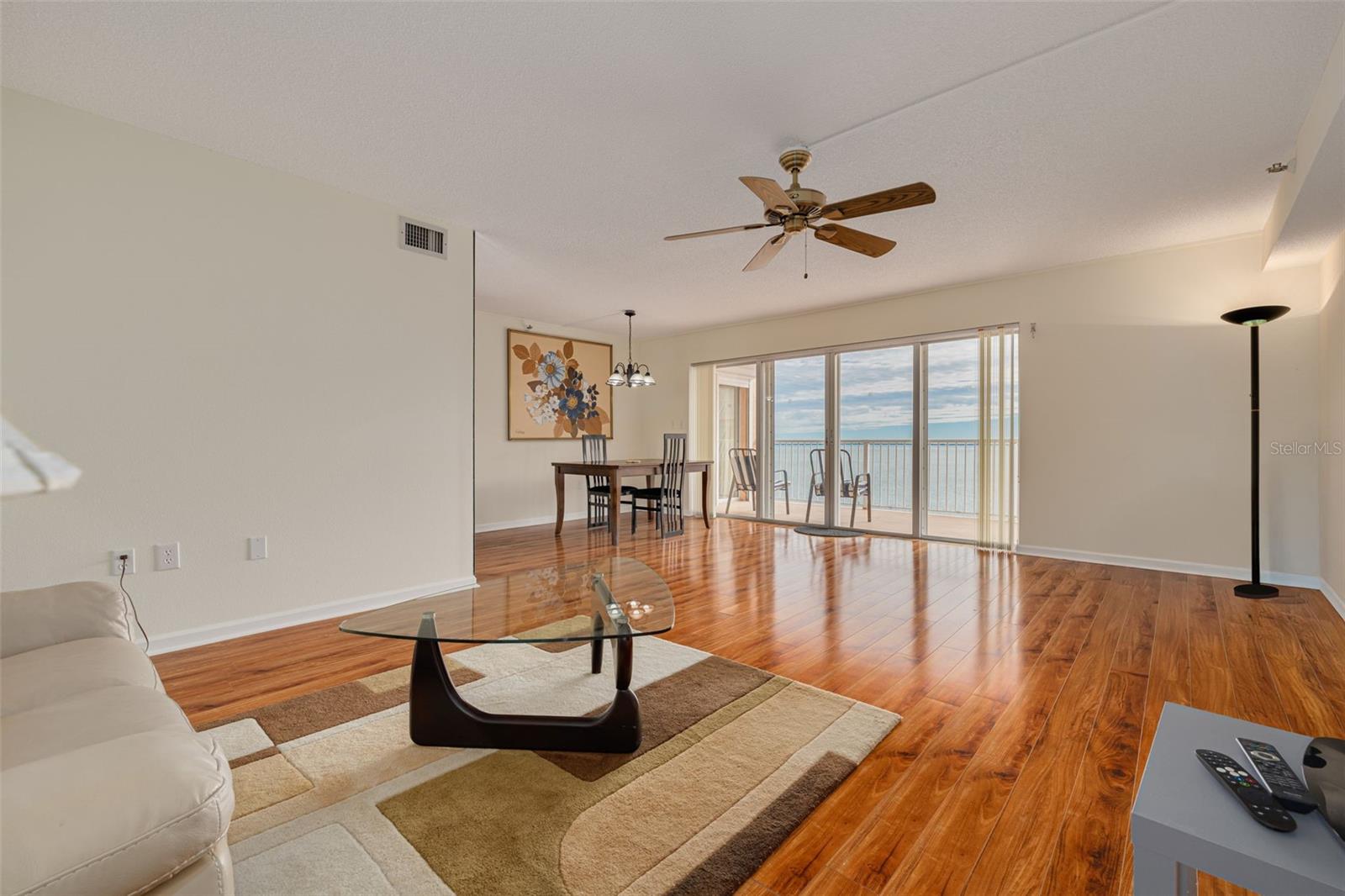 Image 6 of 41 For 7430 Sunshine Skyway Lane S 704