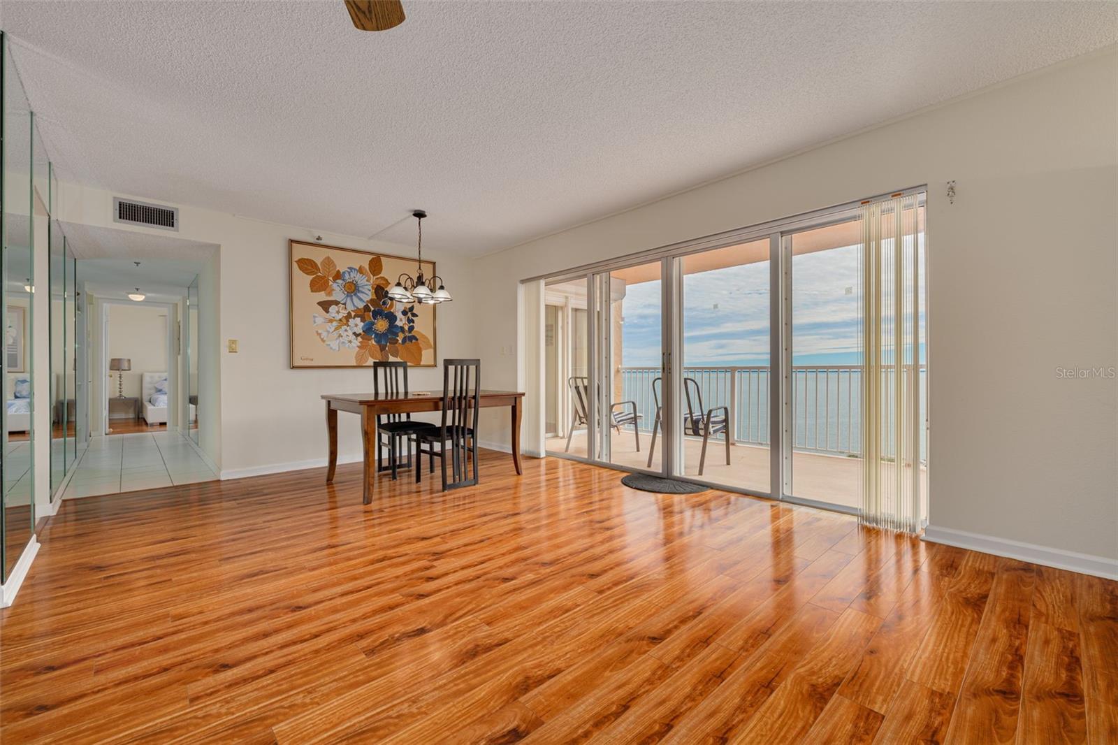 Image 8 of 41 For 7430 Sunshine Skyway Lane S 704