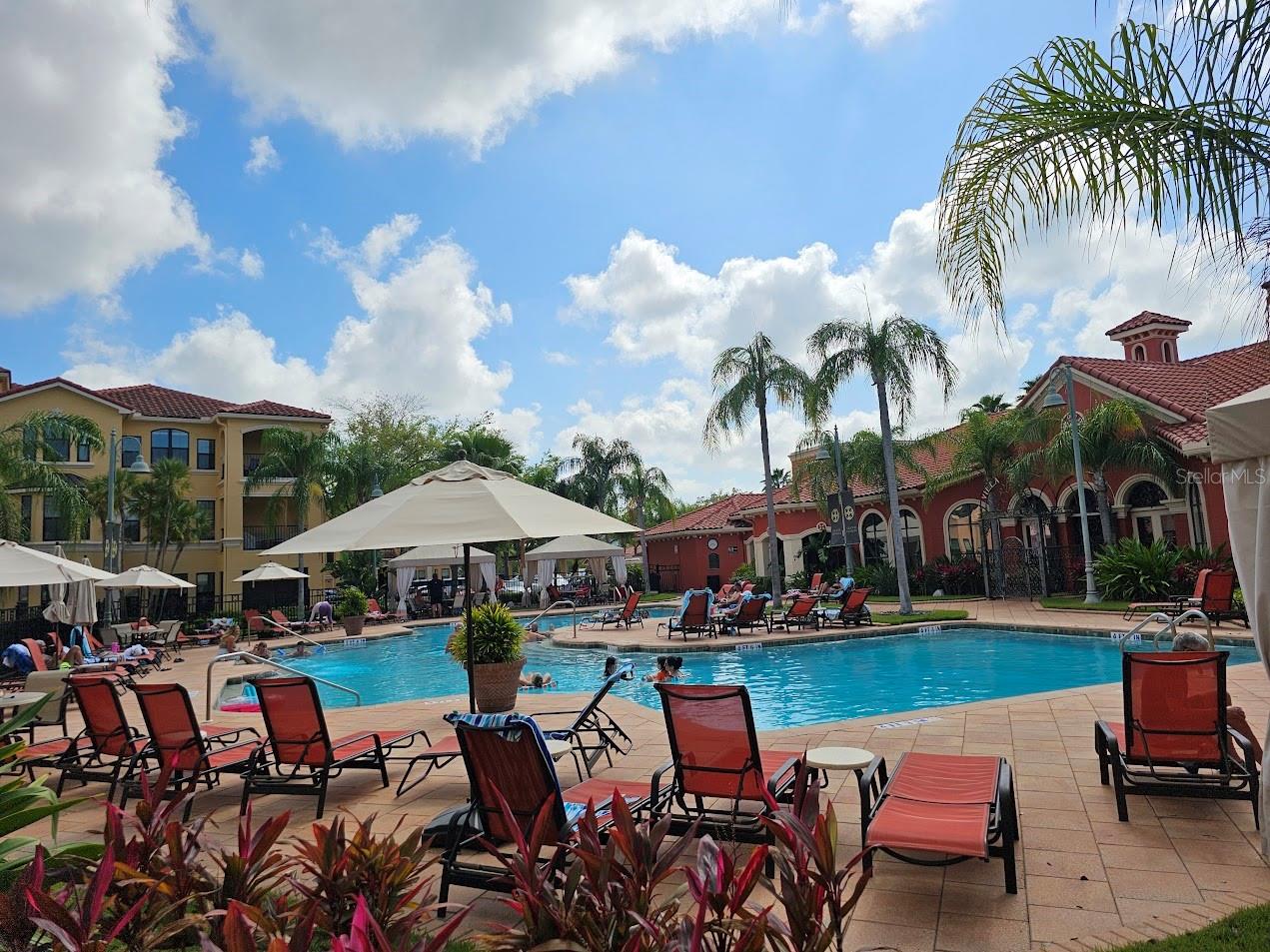 Image 4 of 17 For 2713 Via Murano 236