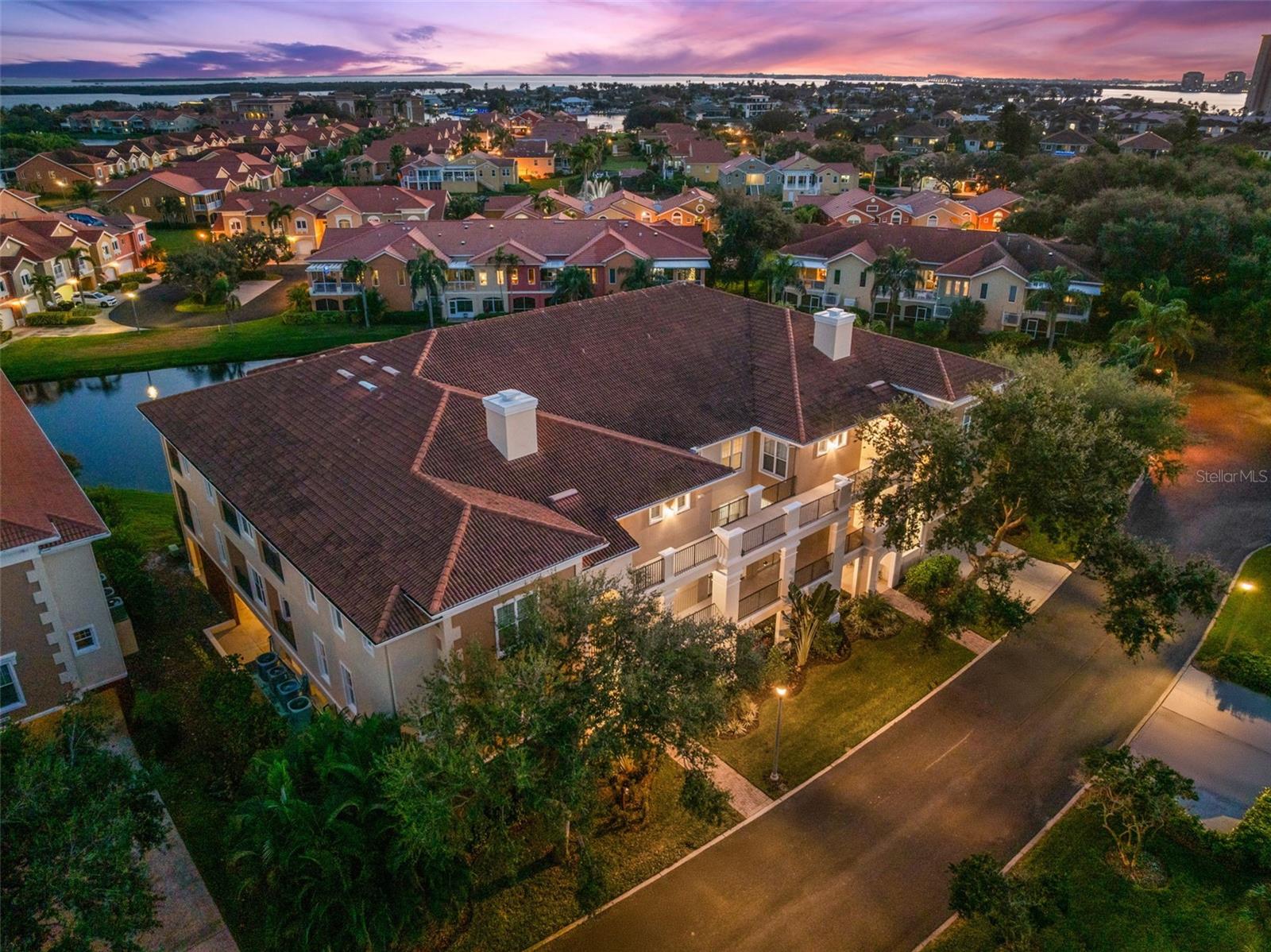 Image 38 of 48 For 8 Academy Way S 123