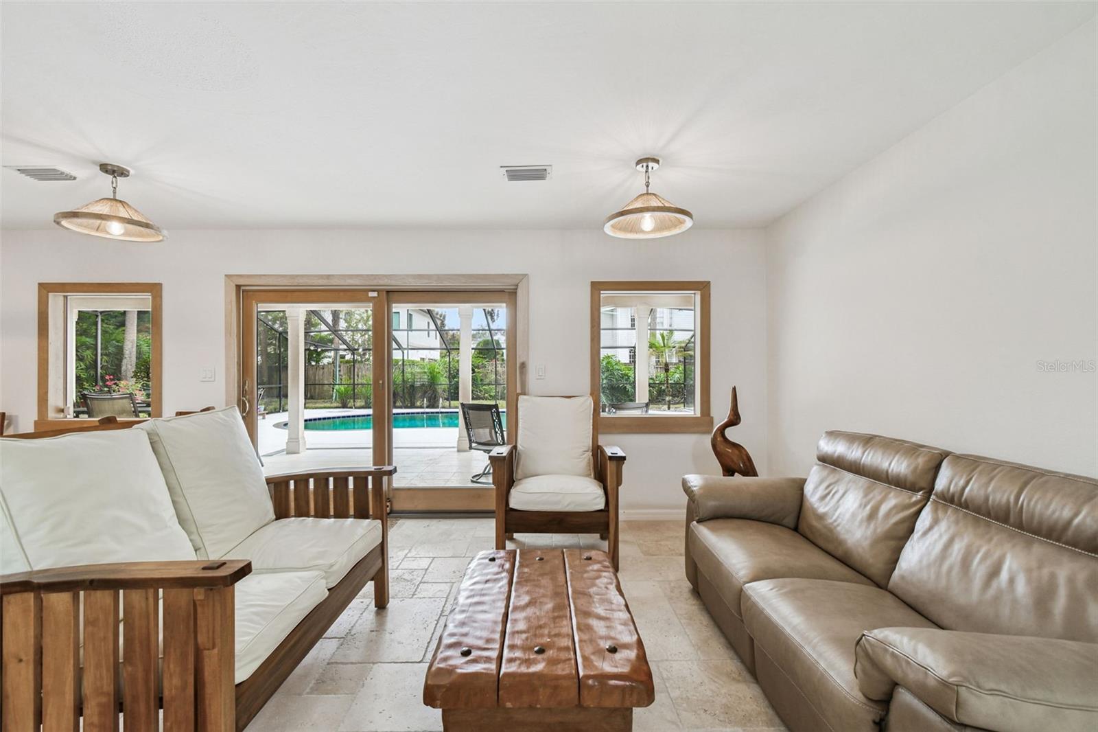 Image 15 of 49 For 4312 Beach Park Drive