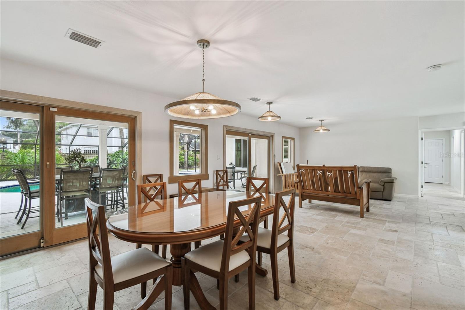 Image 16 of 49 For 4312 Beach Park Drive