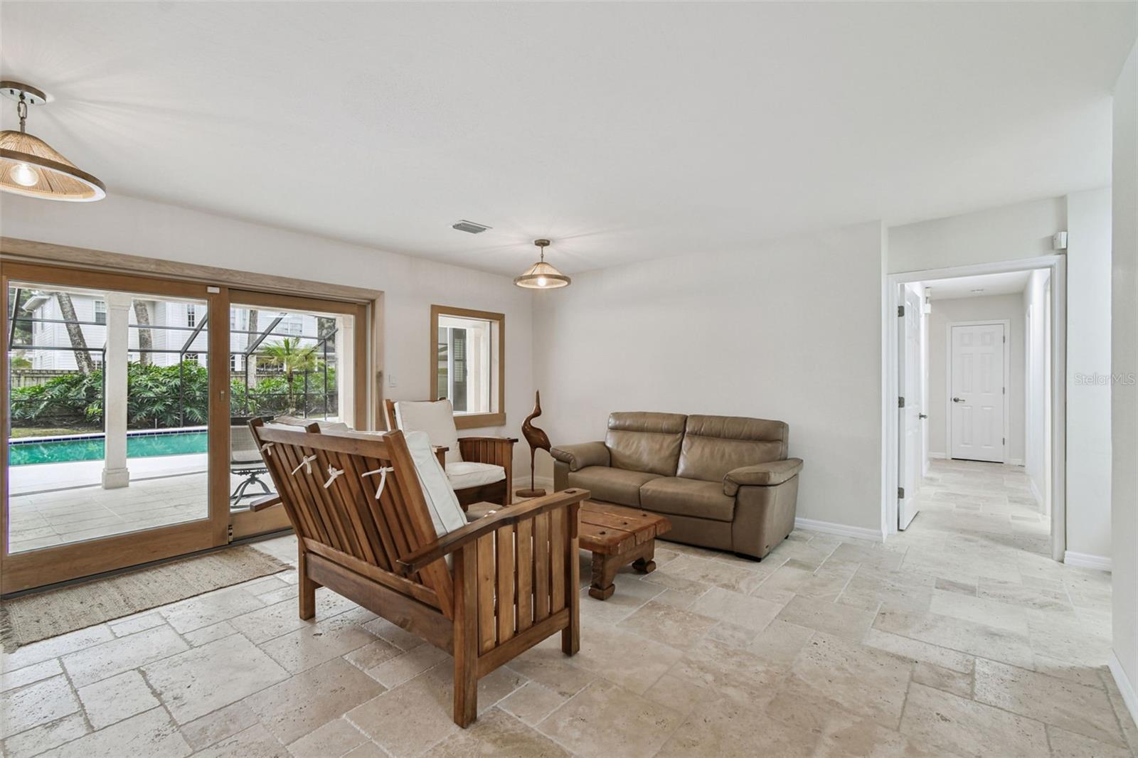 Image 17 of 49 For 4312 Beach Park Drive