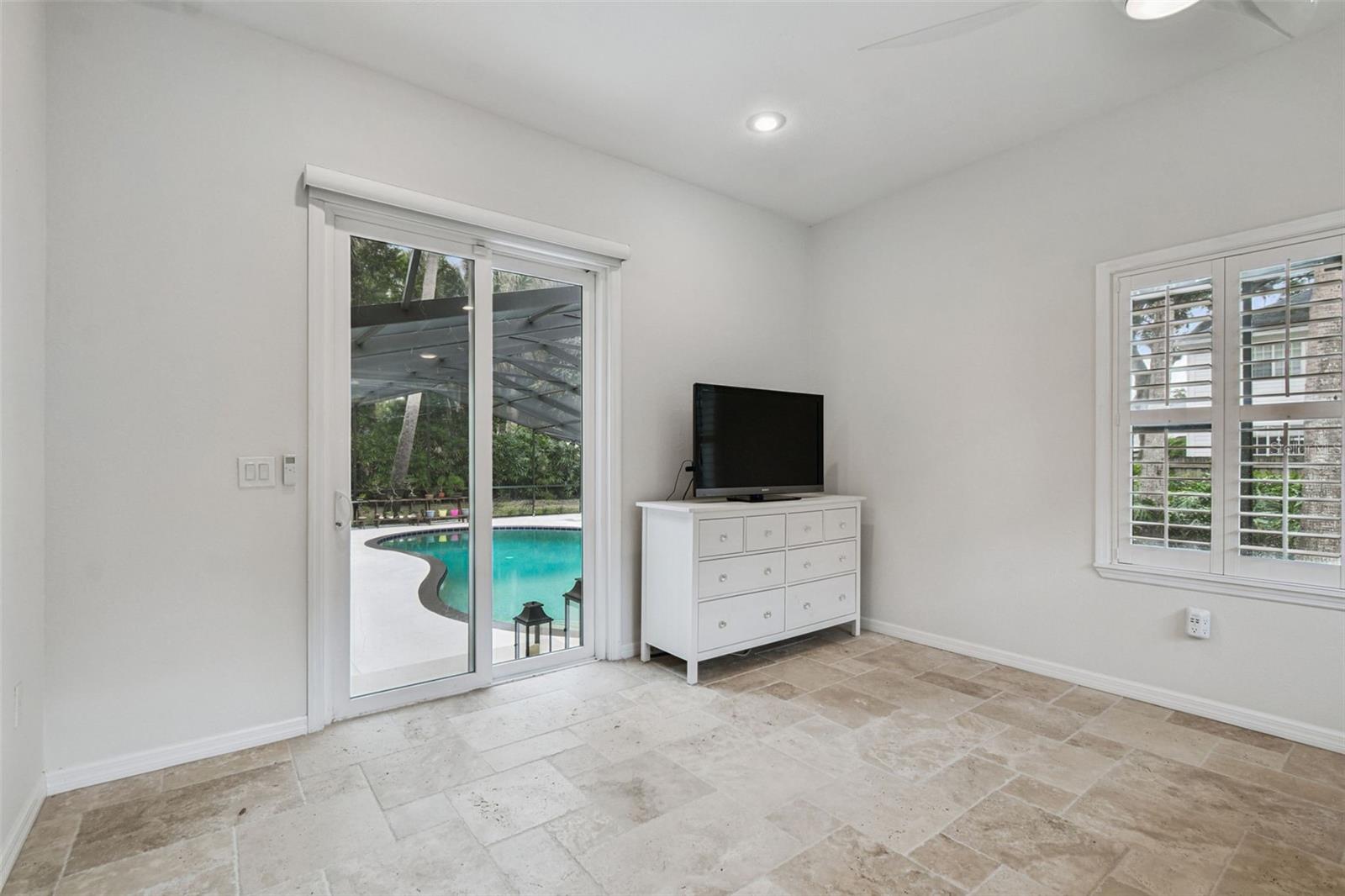 Image 35 of 49 For 4312 Beach Park Drive