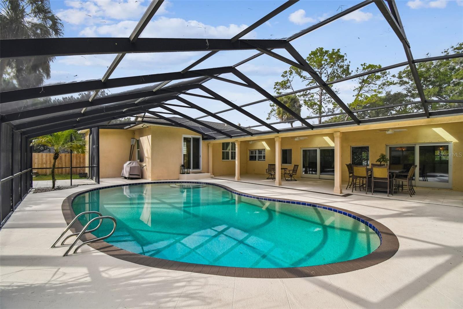 Image 45 of 49 For 4312 Beach Park Drive