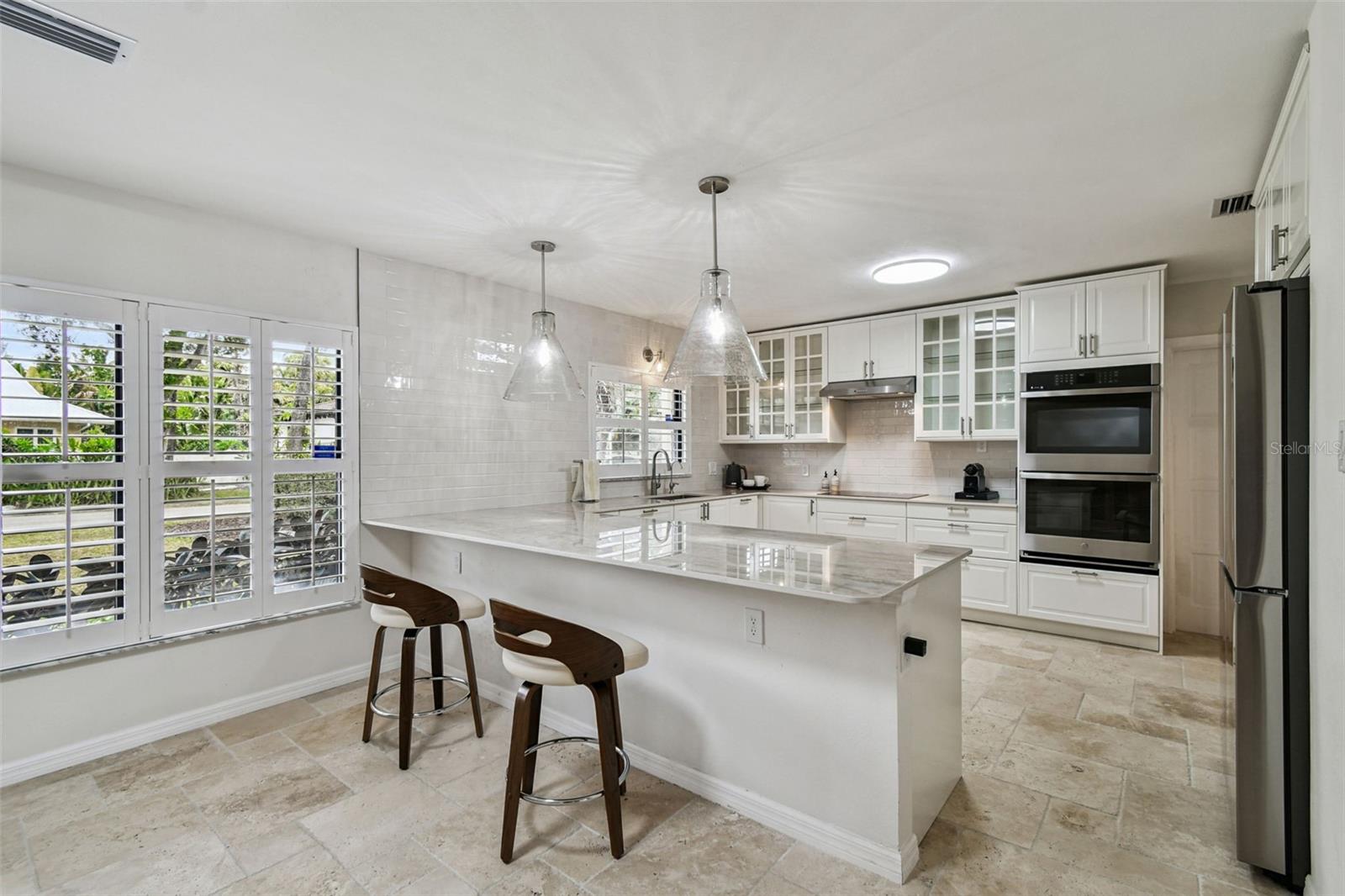 Image 9 of 49 For 4312 Beach Park Drive