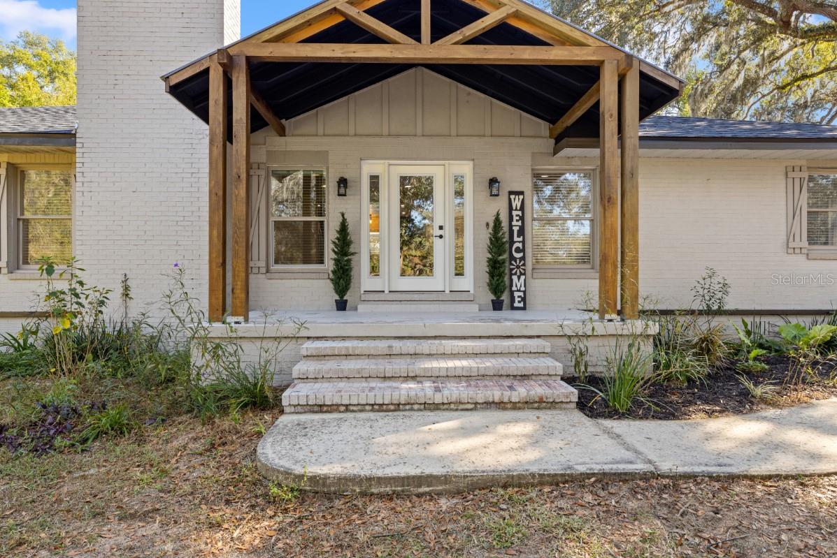 Image 11 of 60 For 12414 Fort King Road