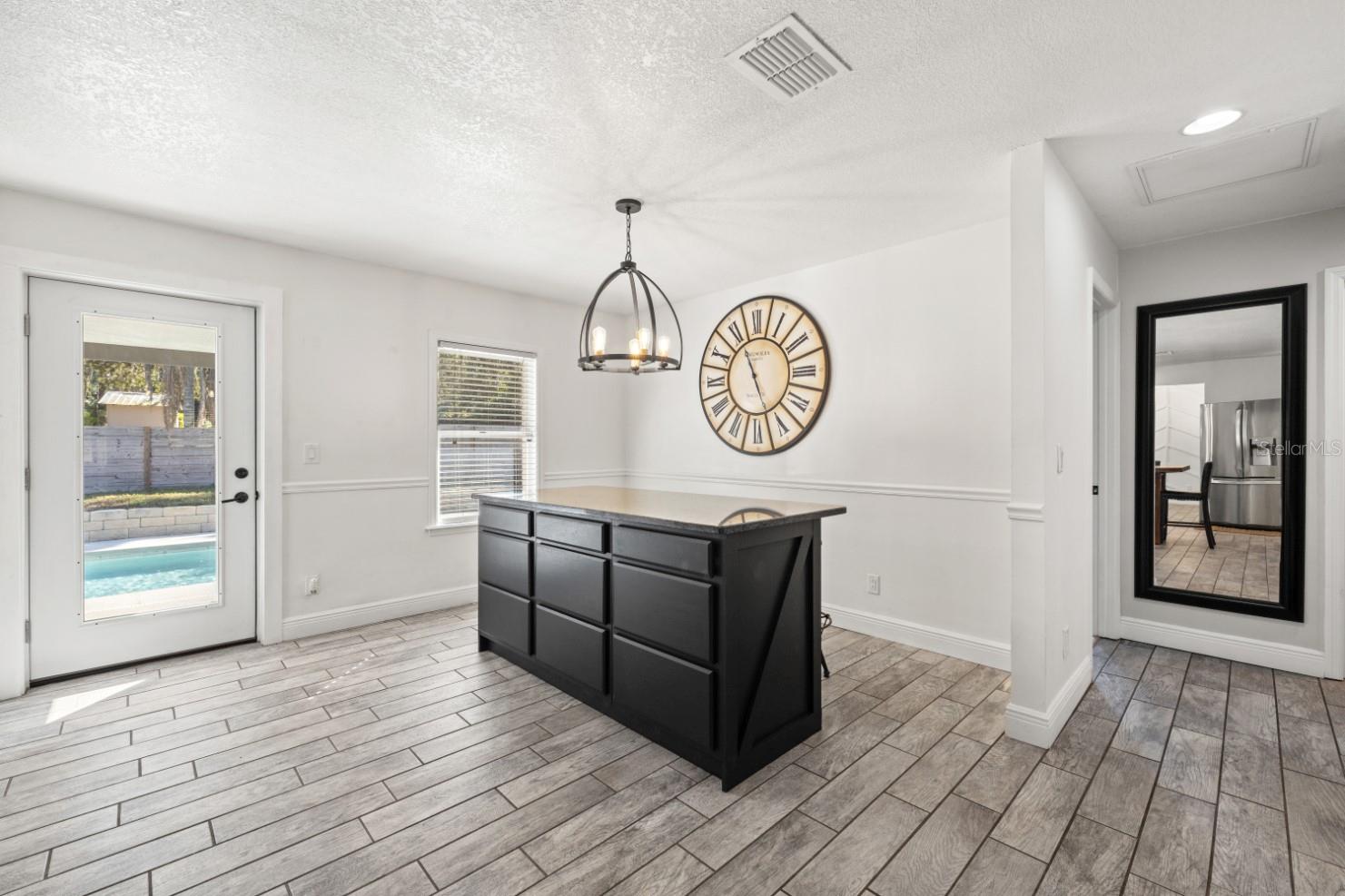 Image 23 of 60 For 12414 Fort King Road