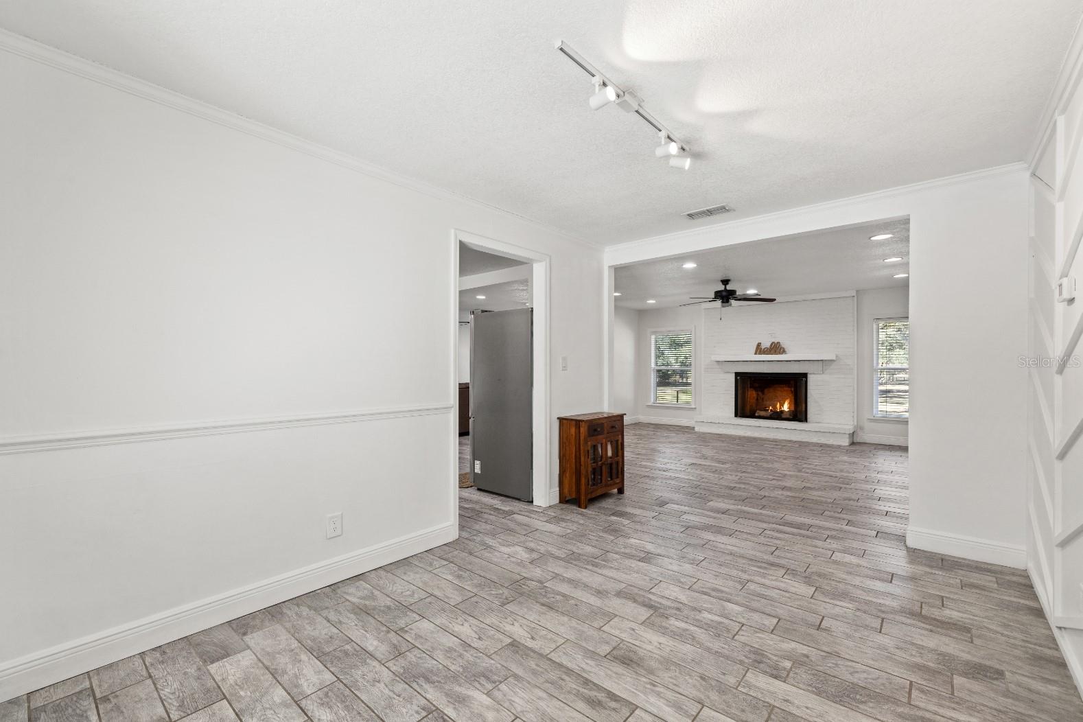 Image 27 of 60 For 12414 Fort King Road