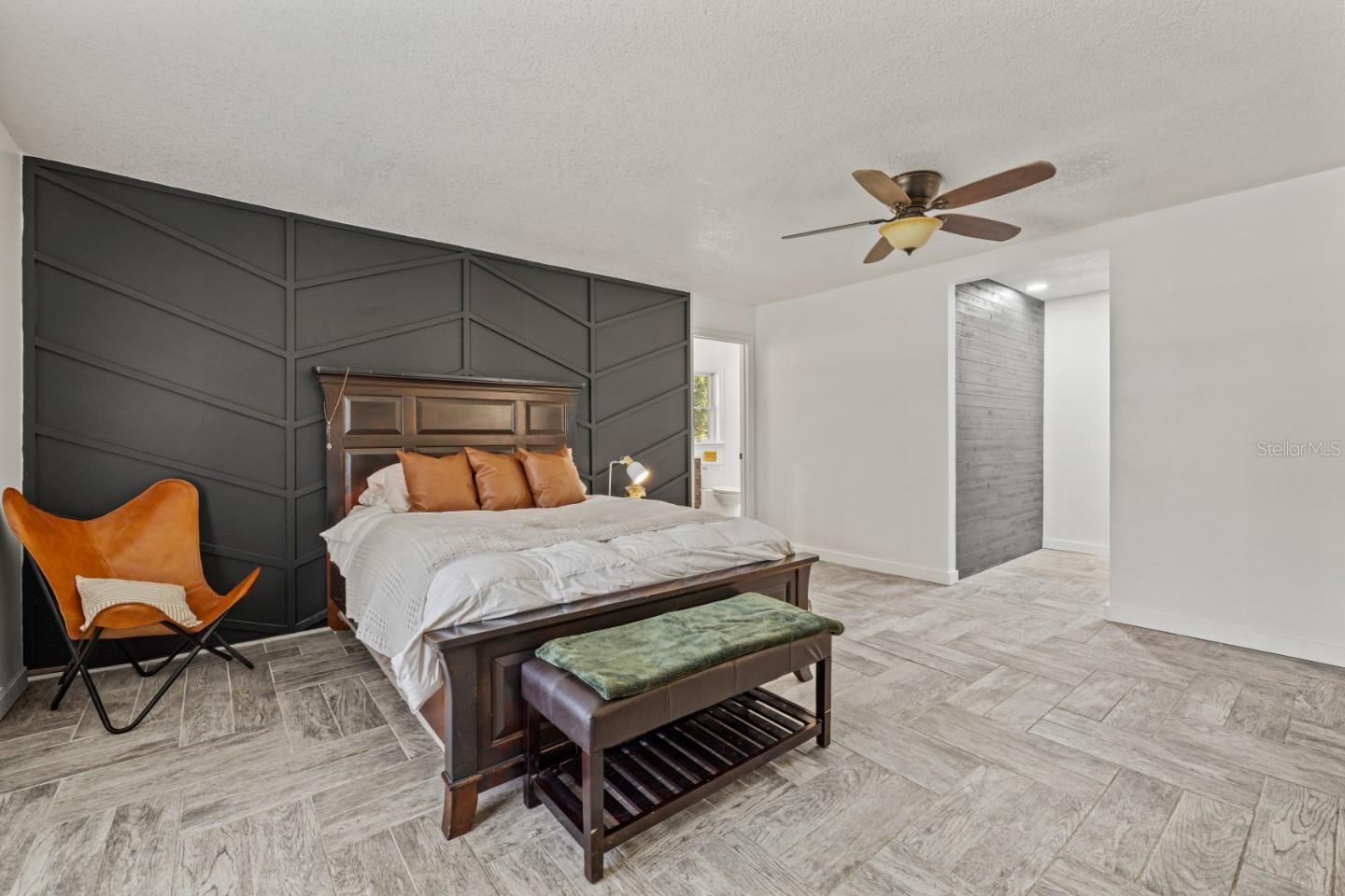 Image 29 of 60 For 12414 Fort King Road