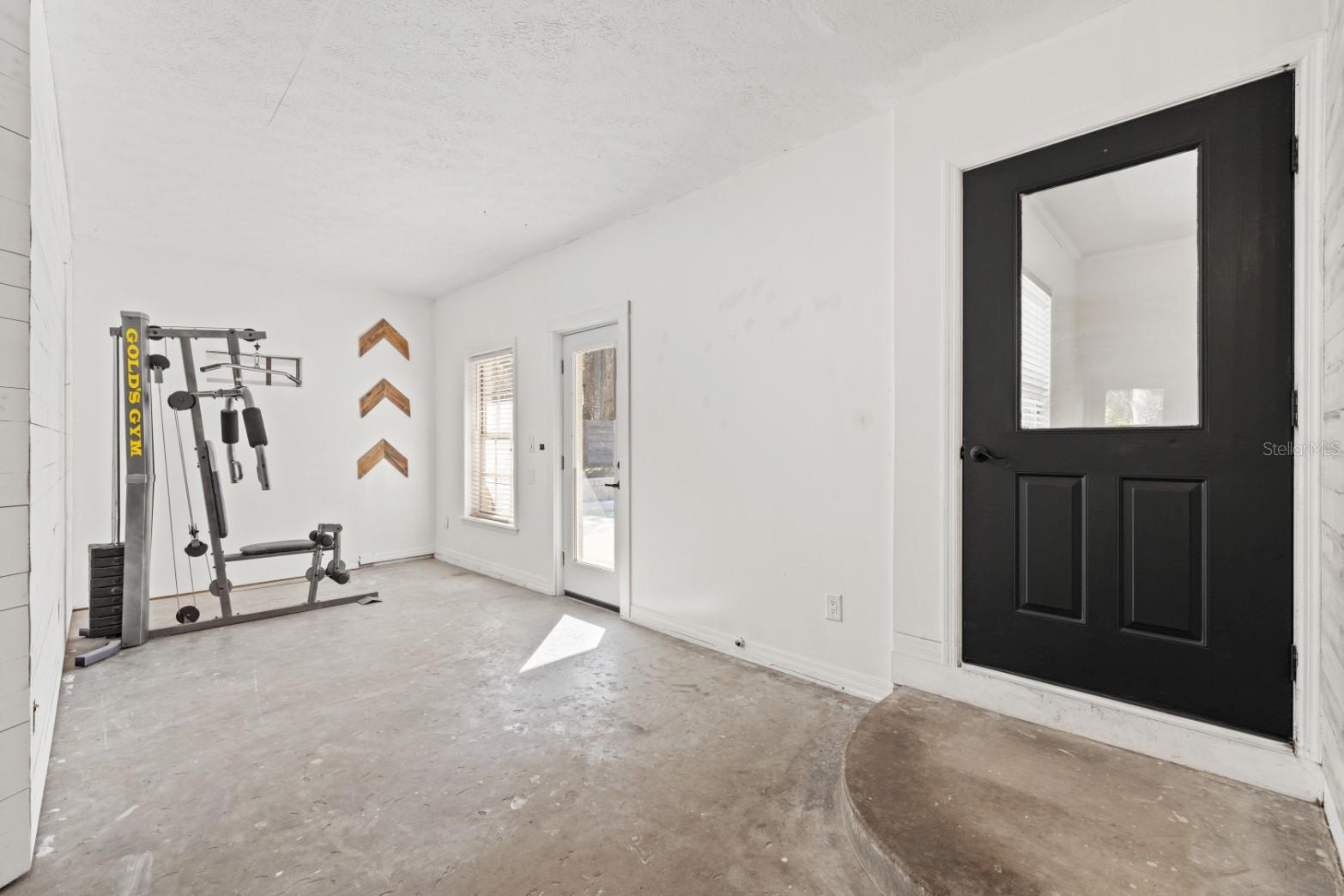 Image 45 of 60 For 12414 Fort King Road