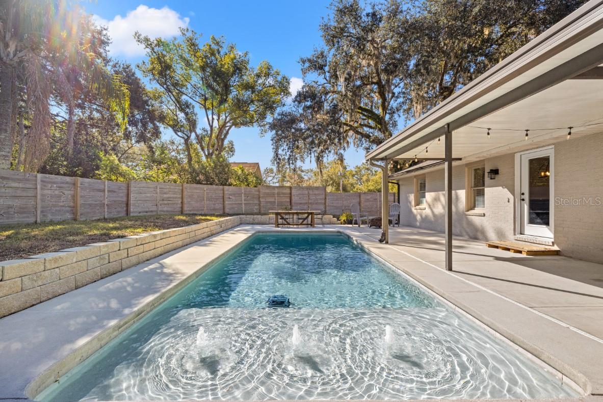 Image 47 of 60 For 12414 Fort King Road