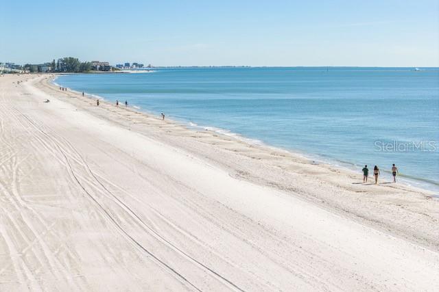 Image 12 of 19 For 50 137th Avenue Circle