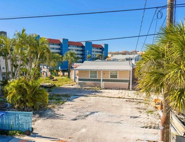 Image 4 of 19 For 50 137th Avenue Circle