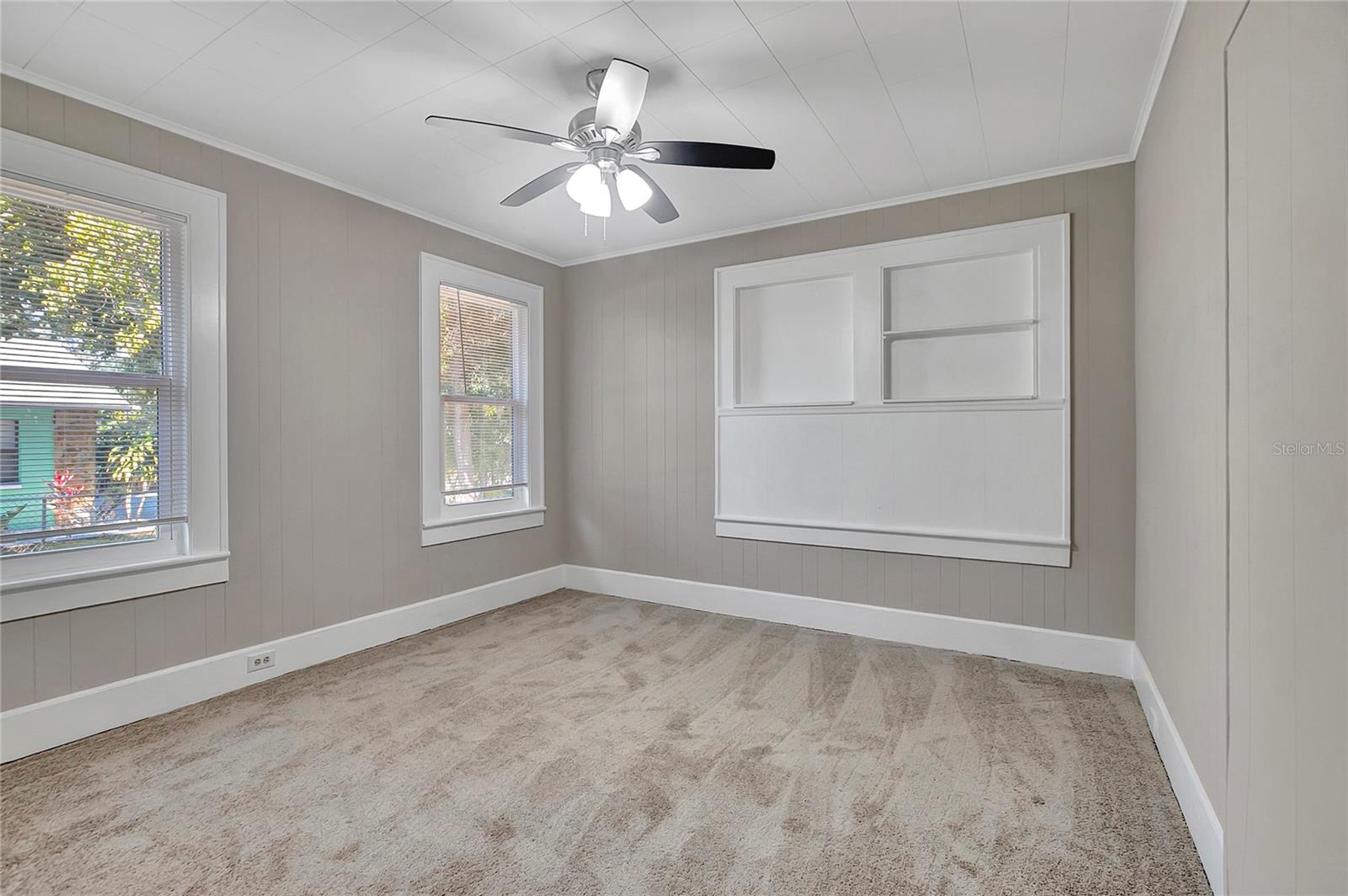 Image 28 of 39 For 703 16th Avenue Nw